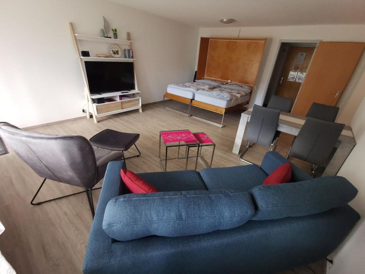 One-Bedroom Apartment - Photo 13