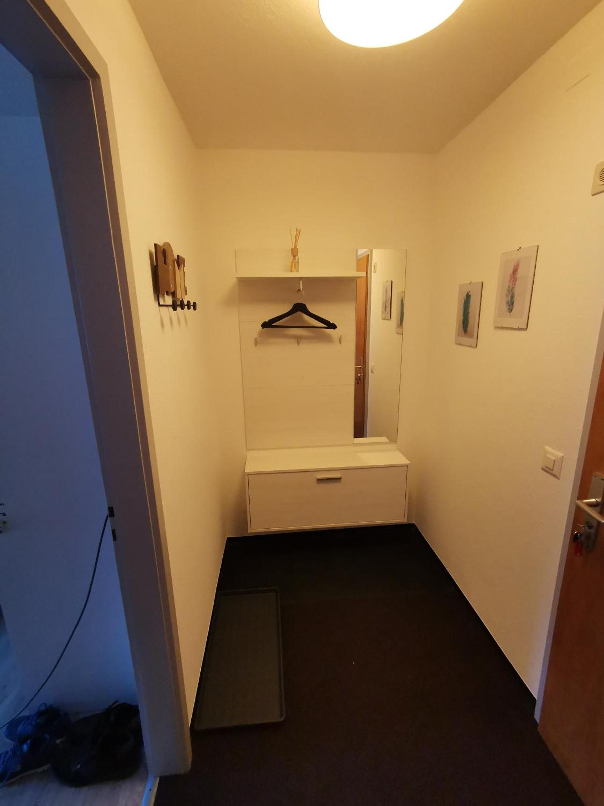 One-Bedroom Apartment - Photo 16