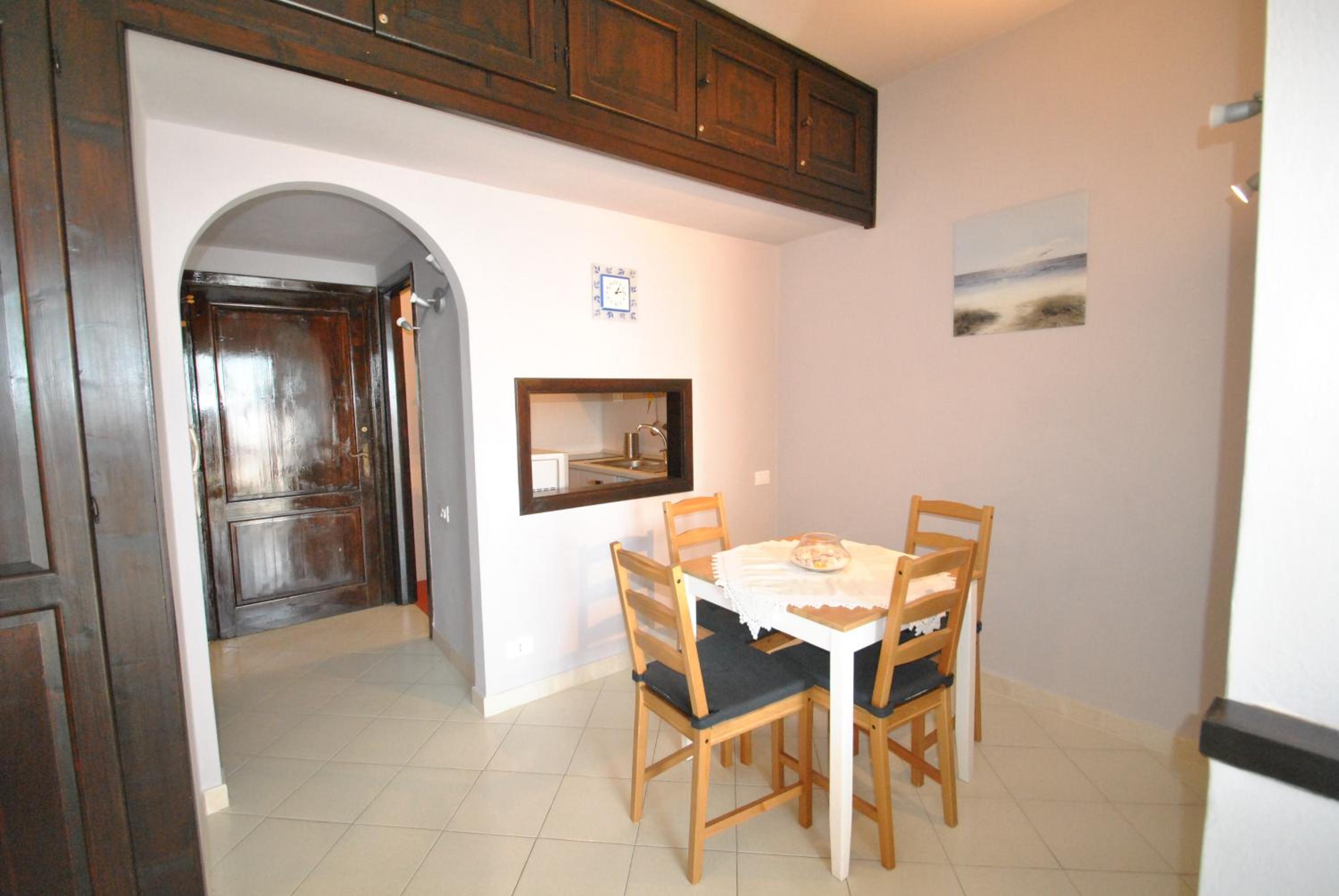 Apartment With Sea View photo 2