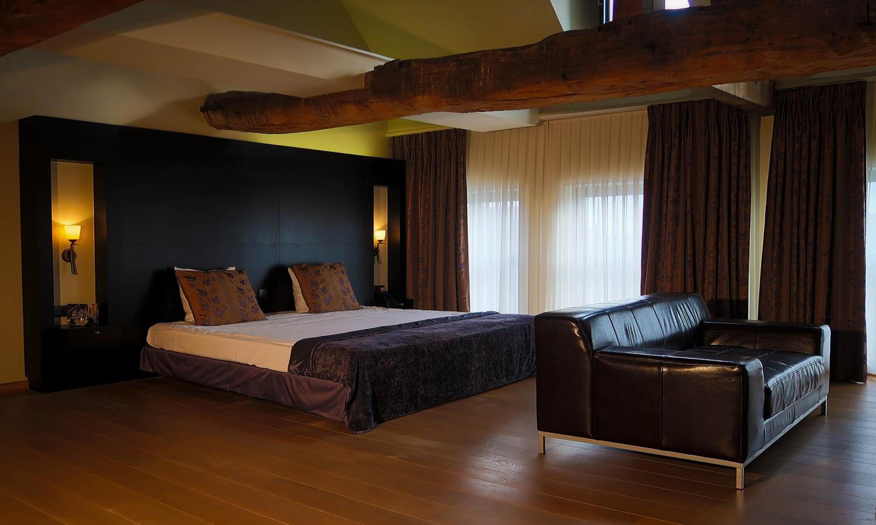 Suite photo 1