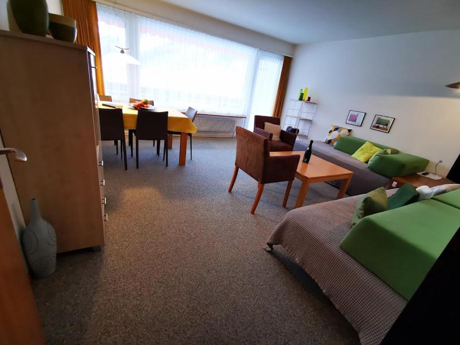 One-Bedroom Apartment - Photo 9