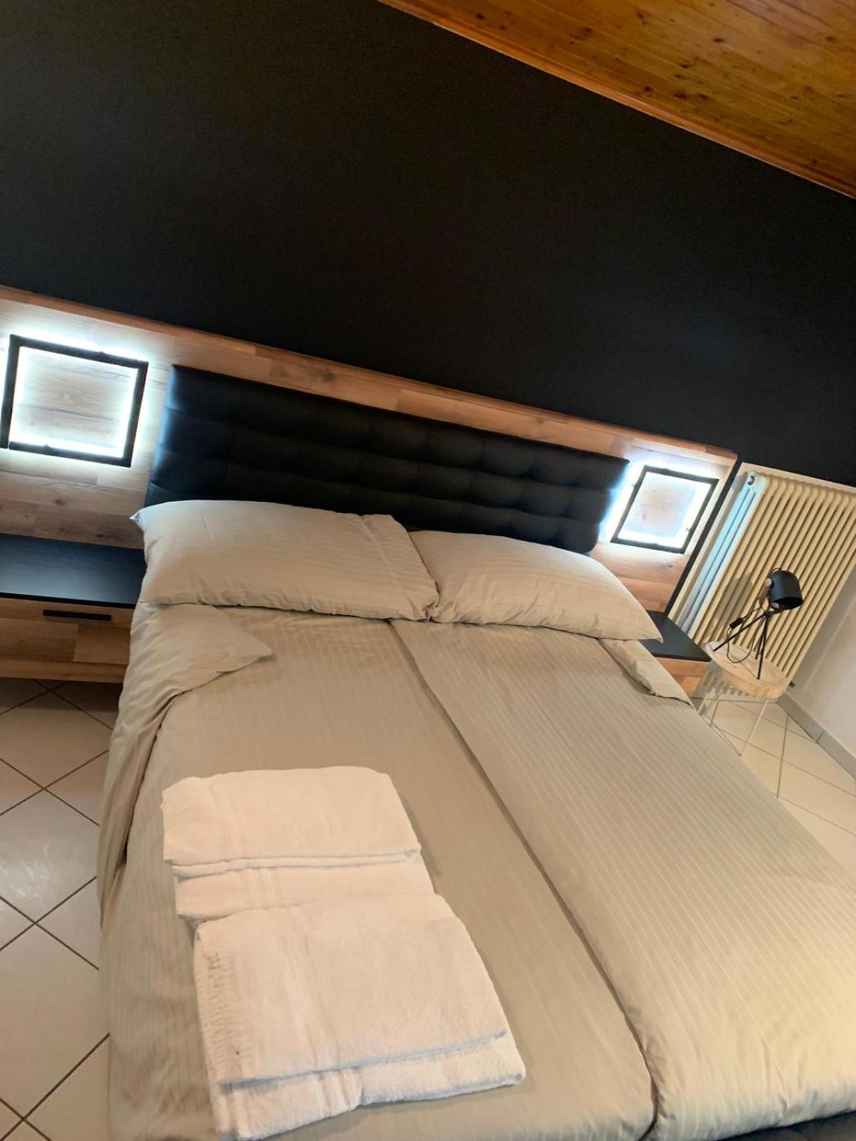 Queen Suite - Photo 3