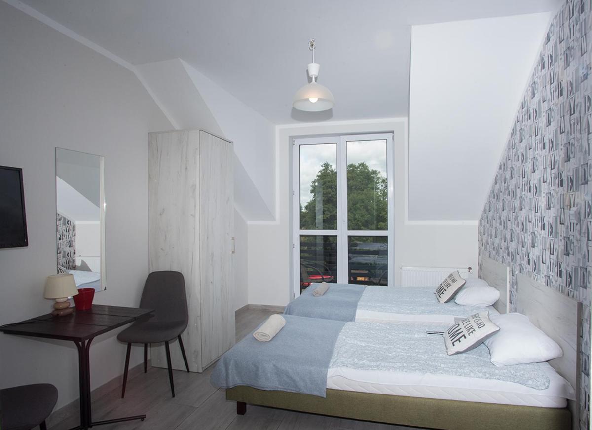 Twin Room with Balcony photo 1