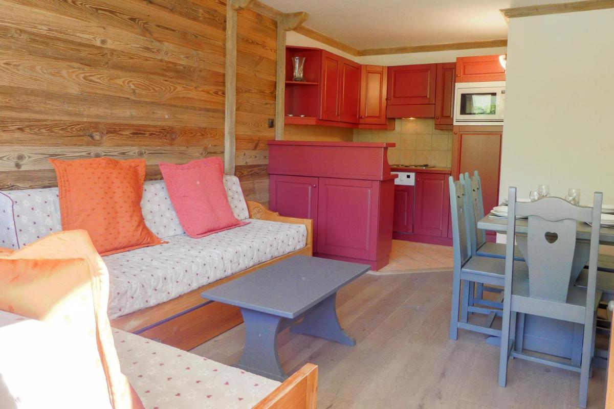 One-Bedroom Apartment (5 Adults)
