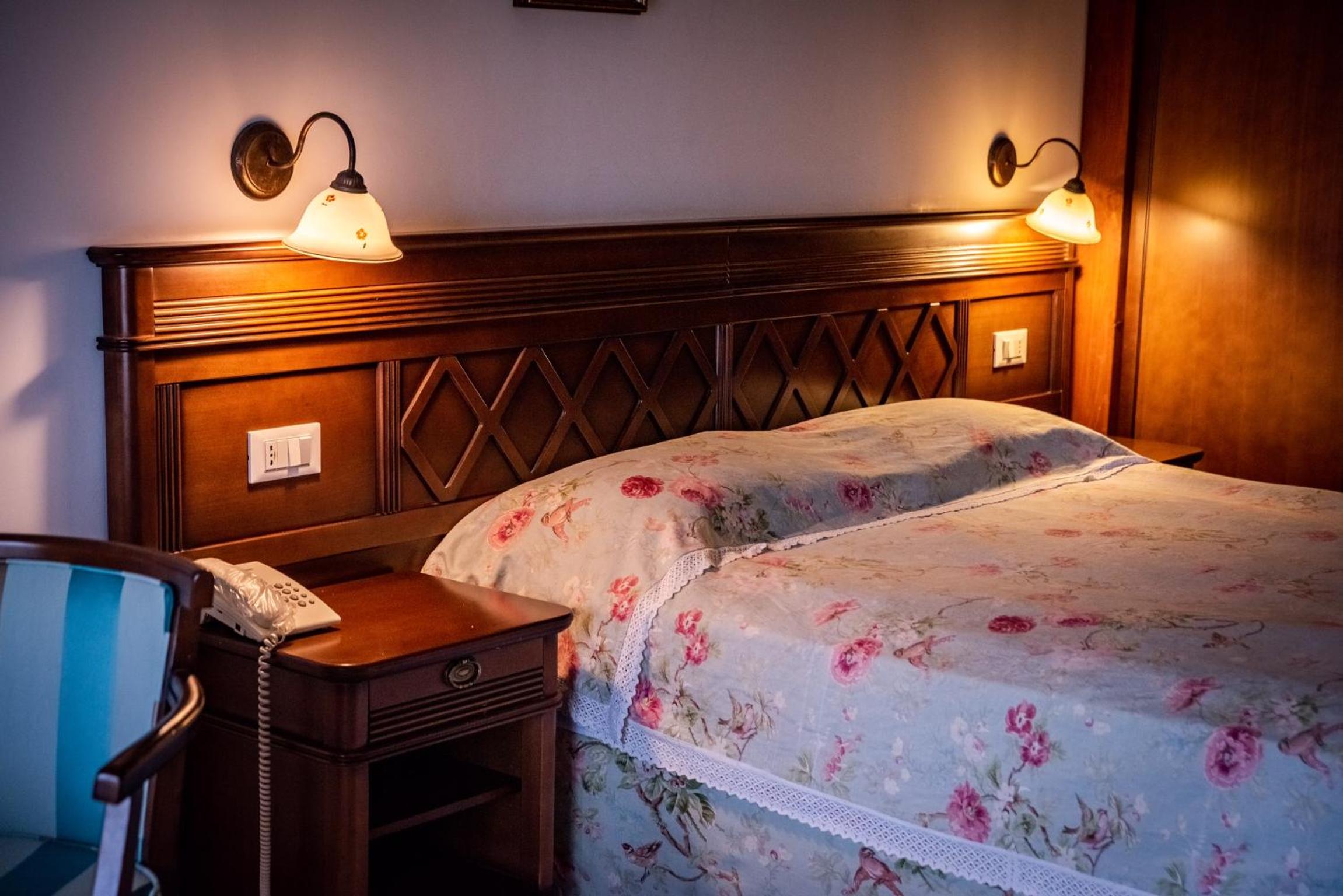 Superior Double Room - Photo 4