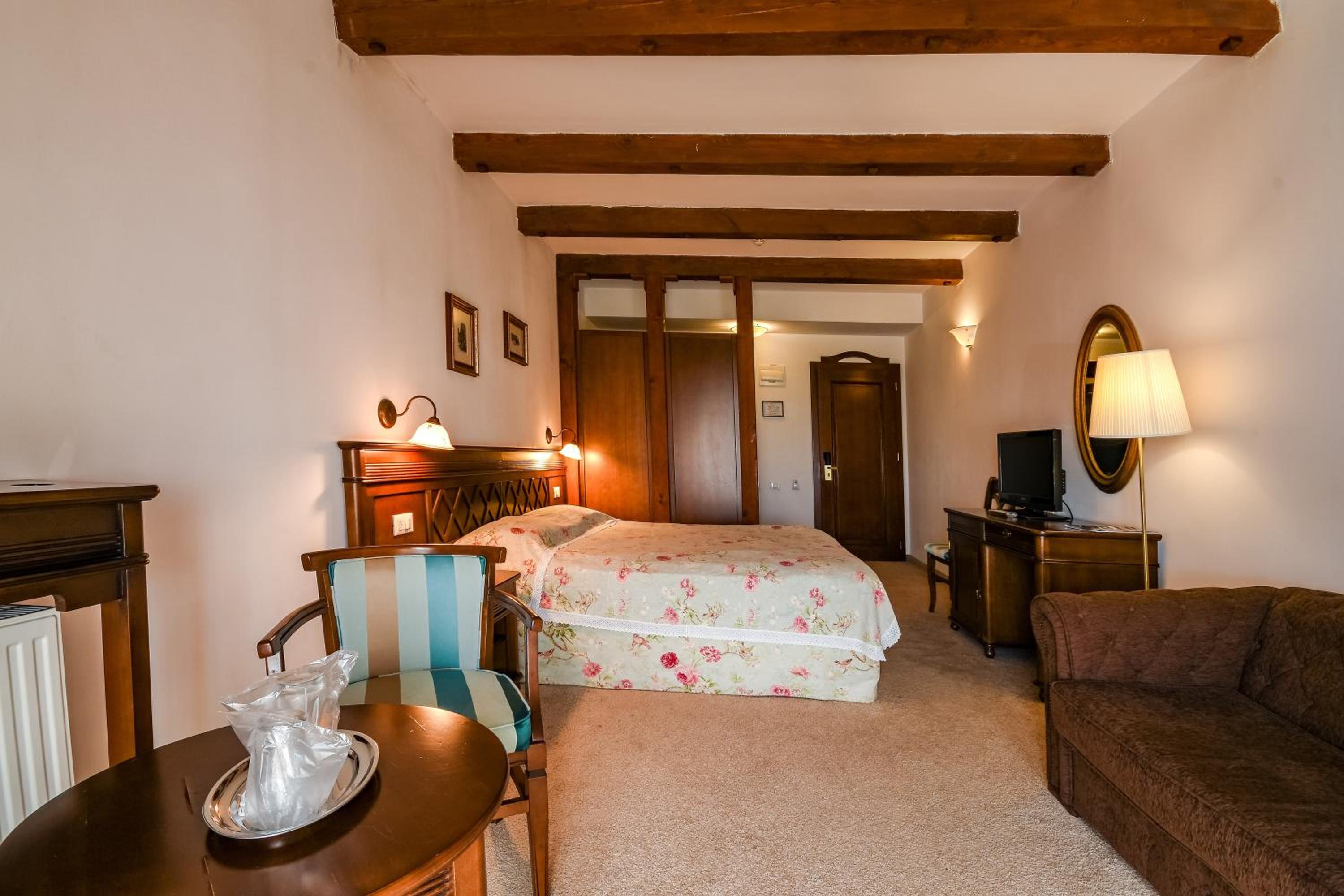 Superior Double Room - Photo 6