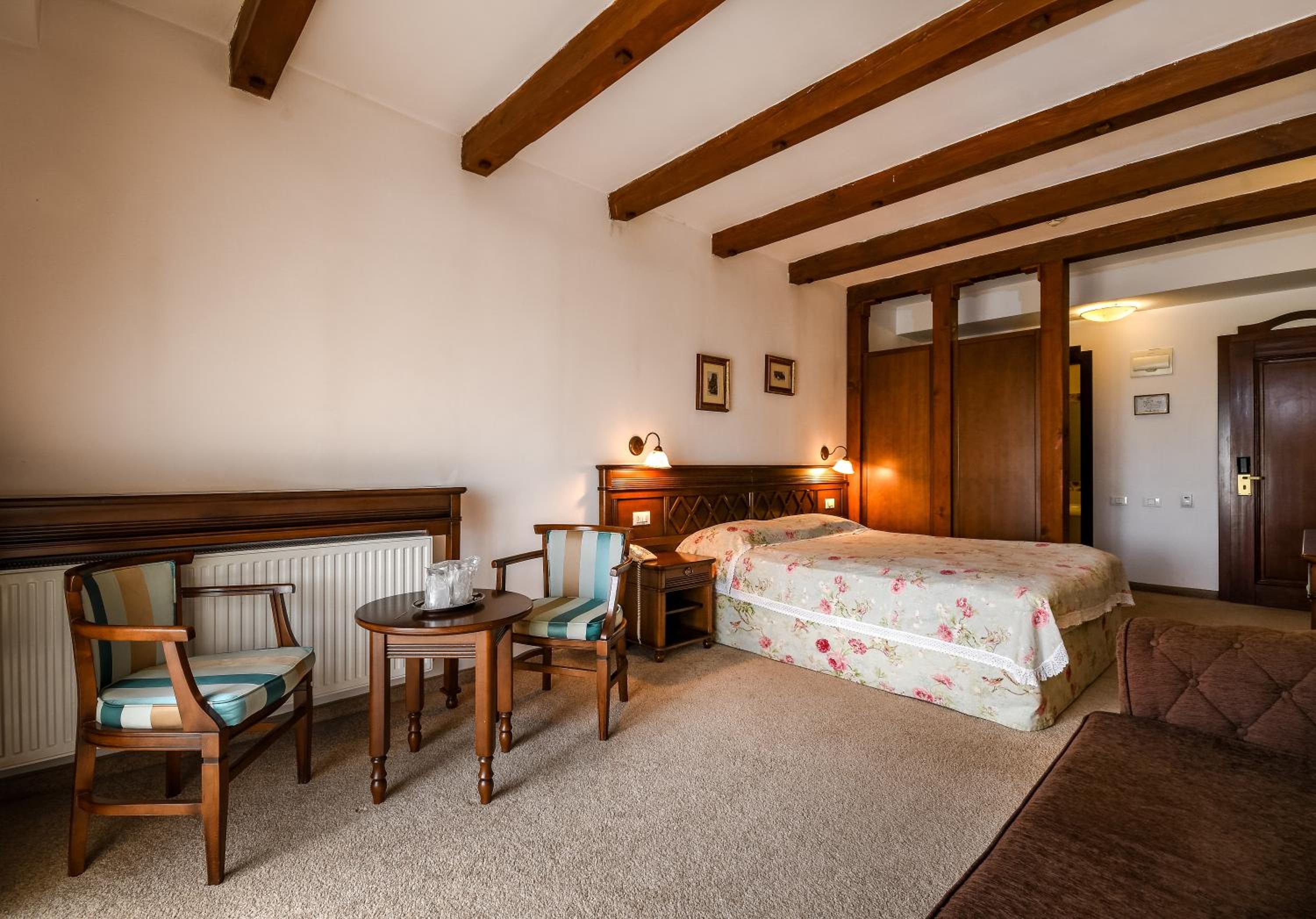 Superior Double Room - Photo 5
