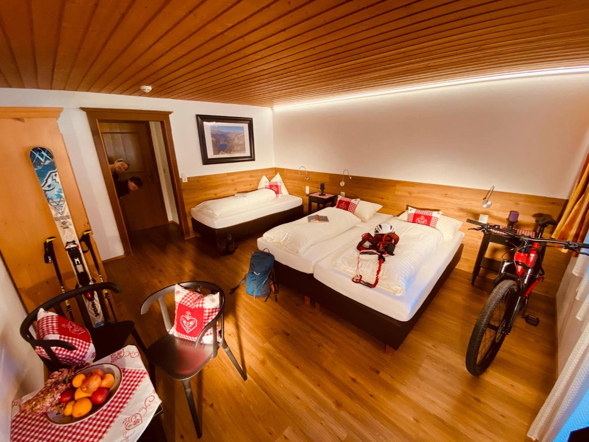 Triple Room photo 2