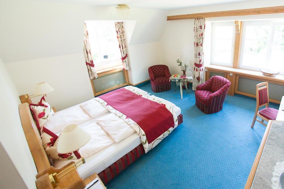 Single Room photo 2