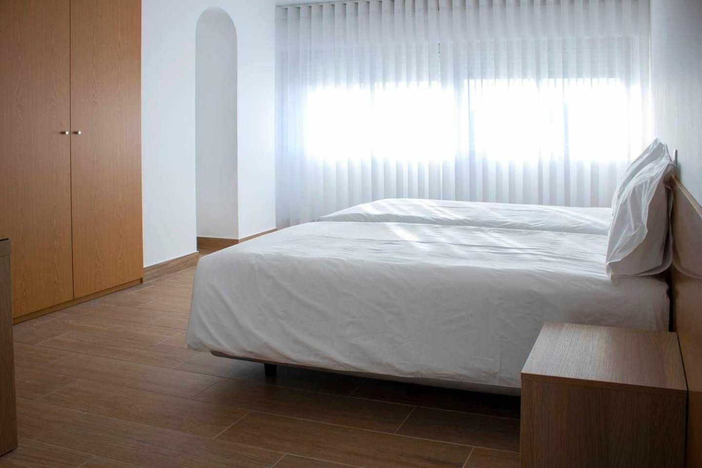 Double Room - Photo 2