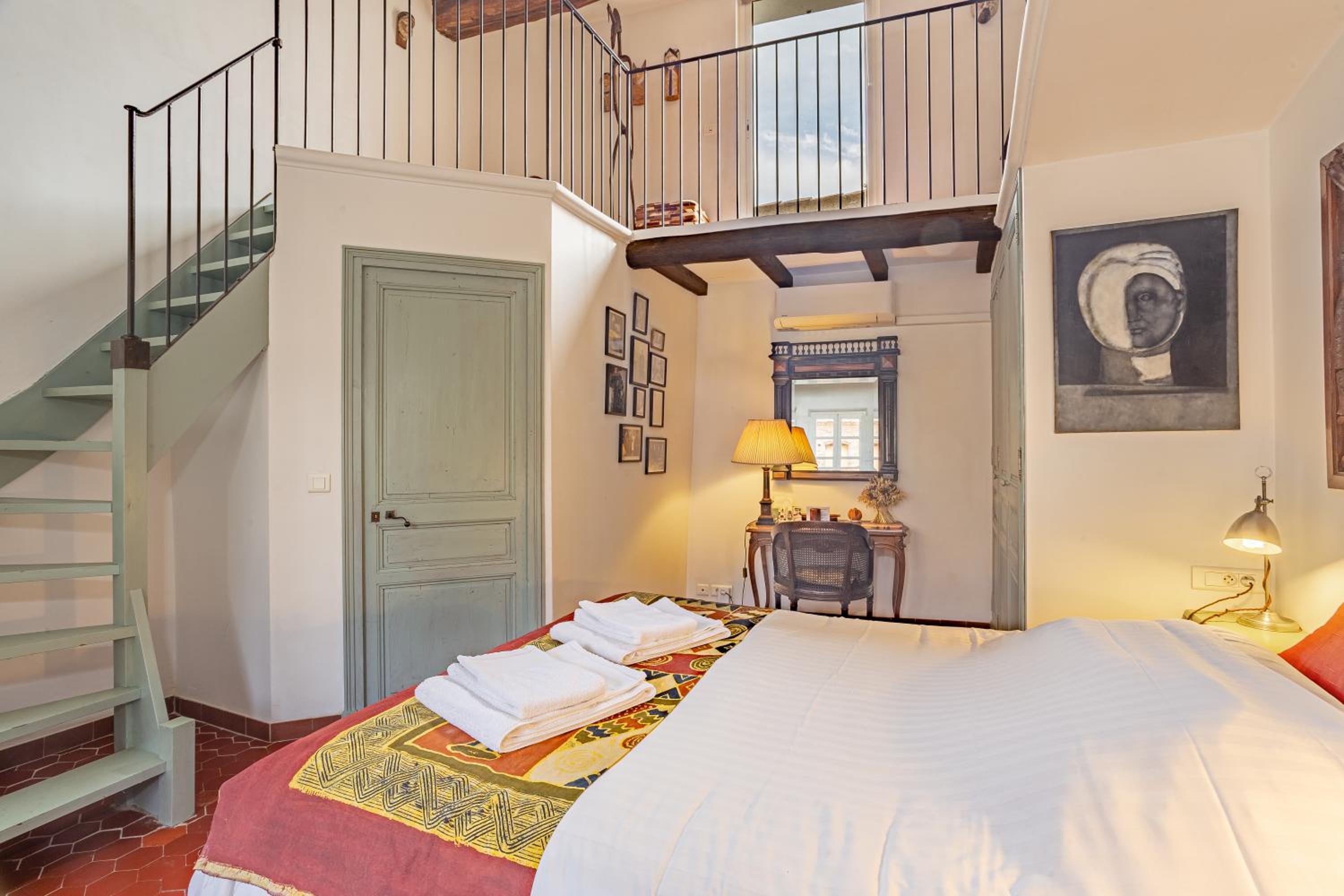 Deluxe Double Room with Balcony and Sea View photo 3