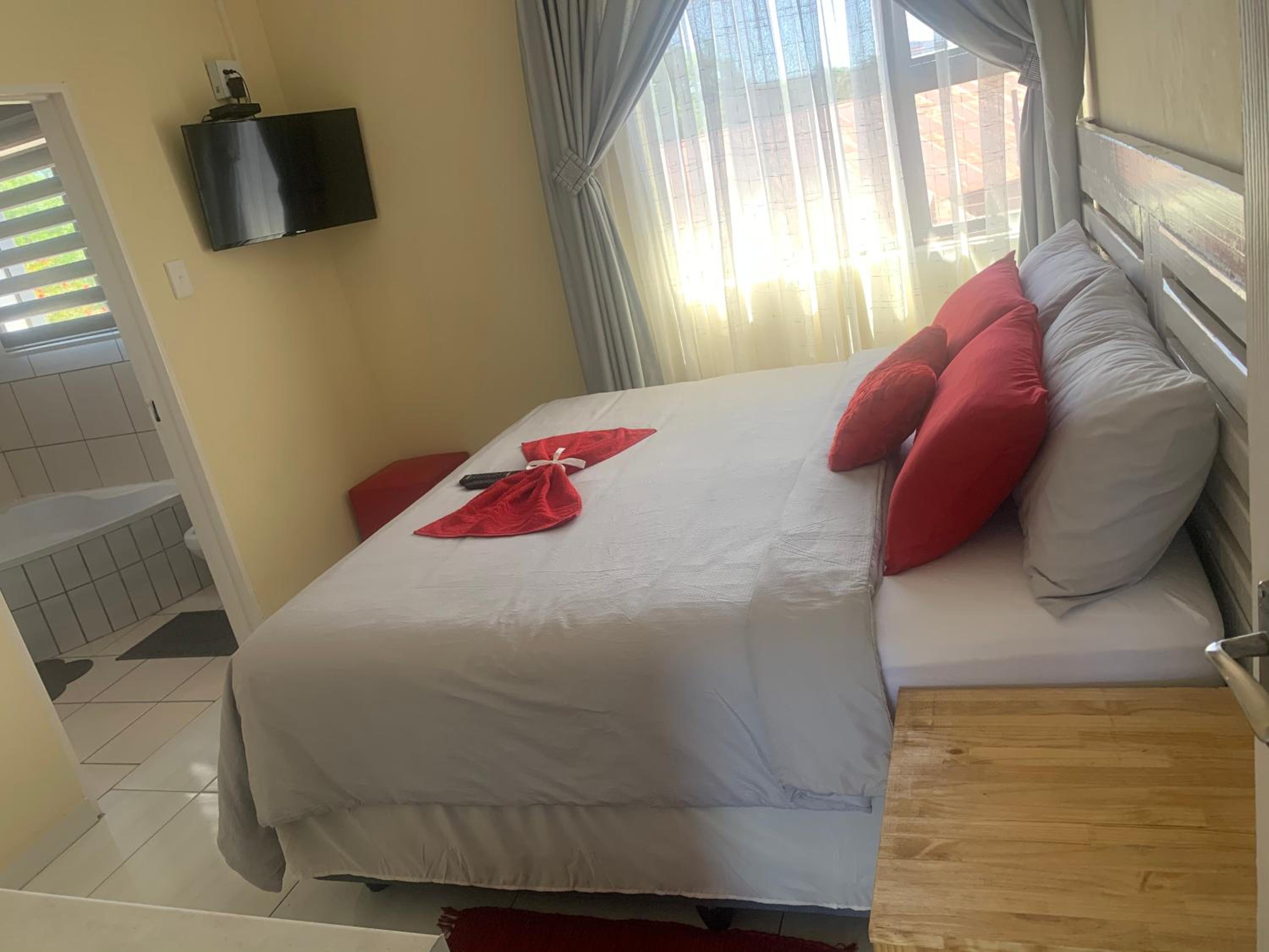 Standard Queen Room photo 1