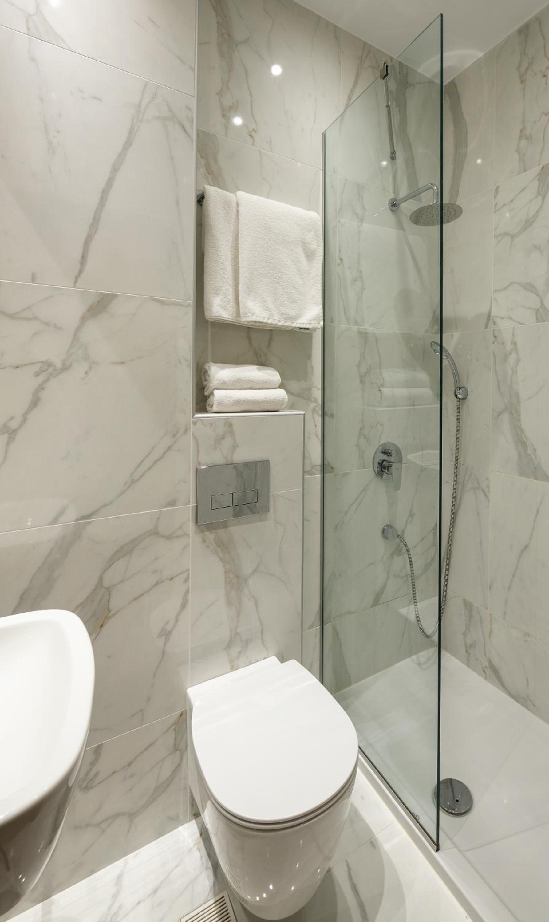 Triple Room - Photo 7