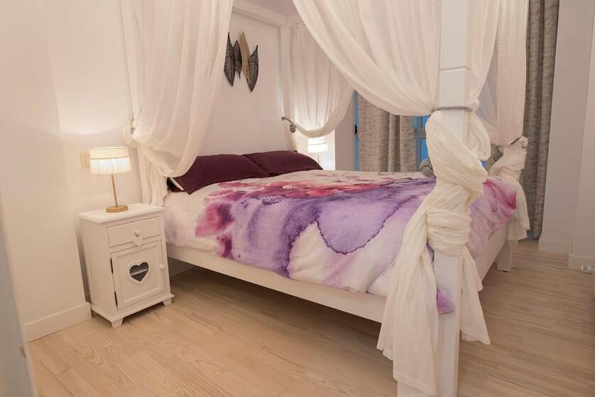 Apartamento con Balcón