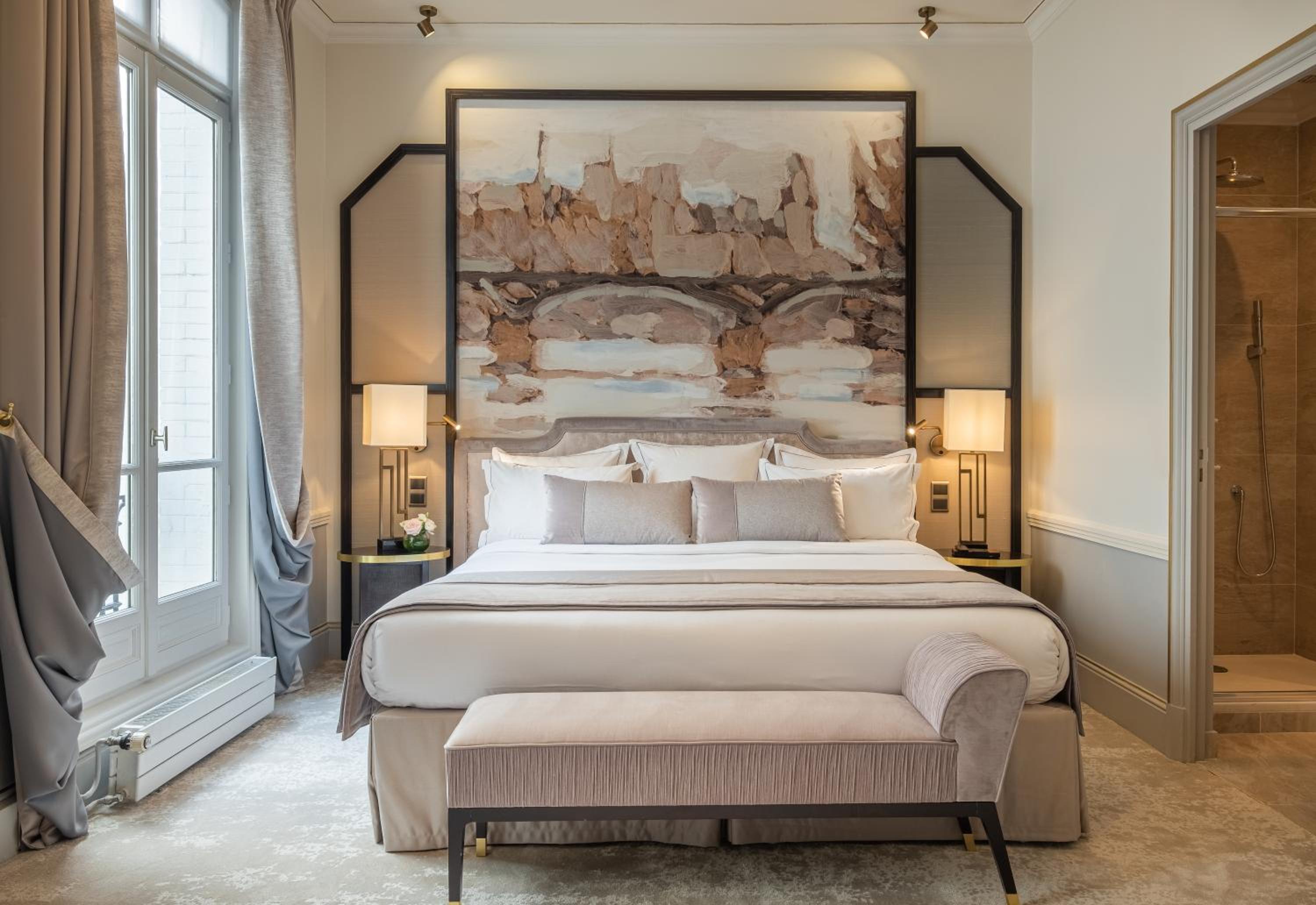 Executive Room - Photo 10