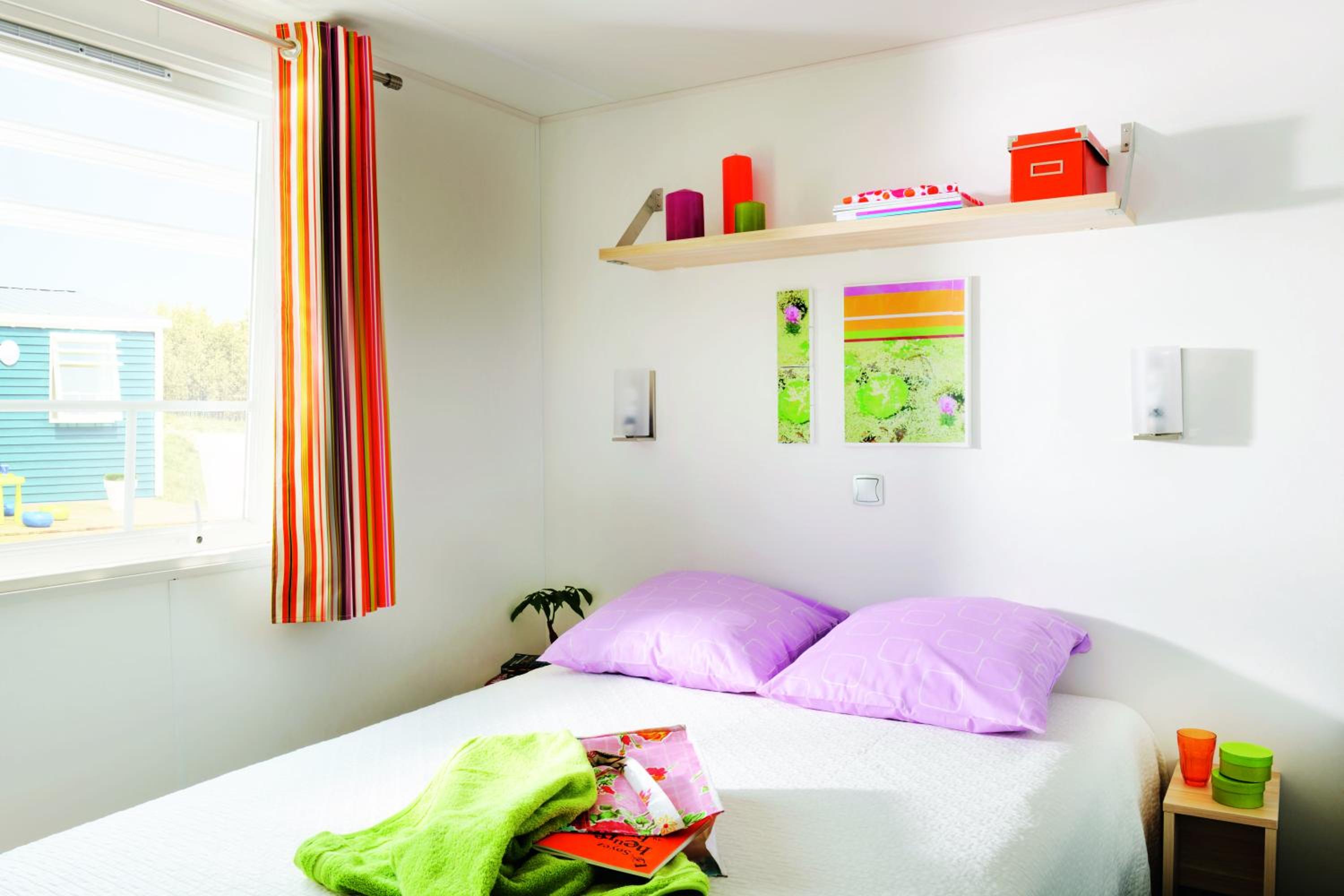 Two Bedroom Mobile Home photo 1