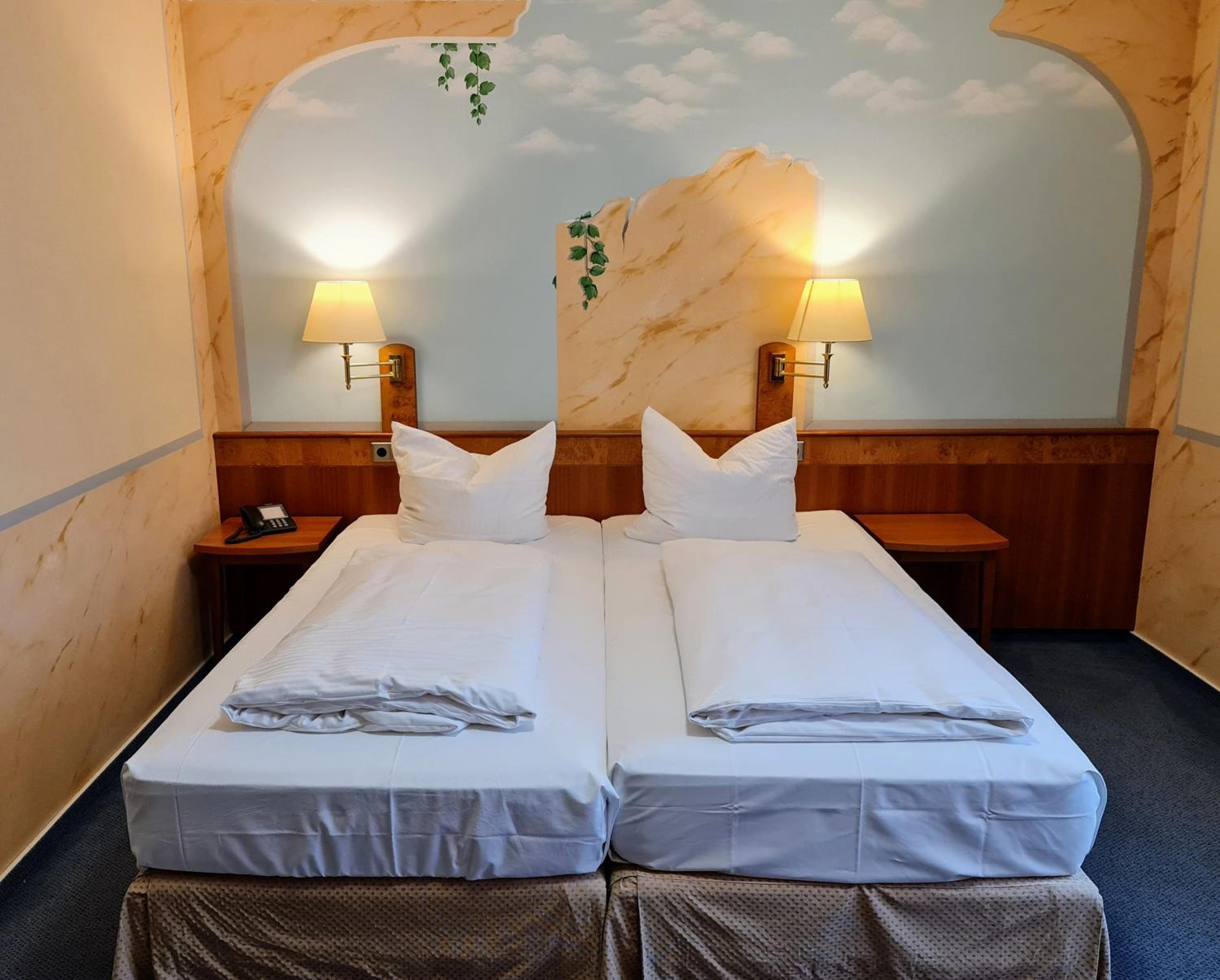 Double Room - Photo 2