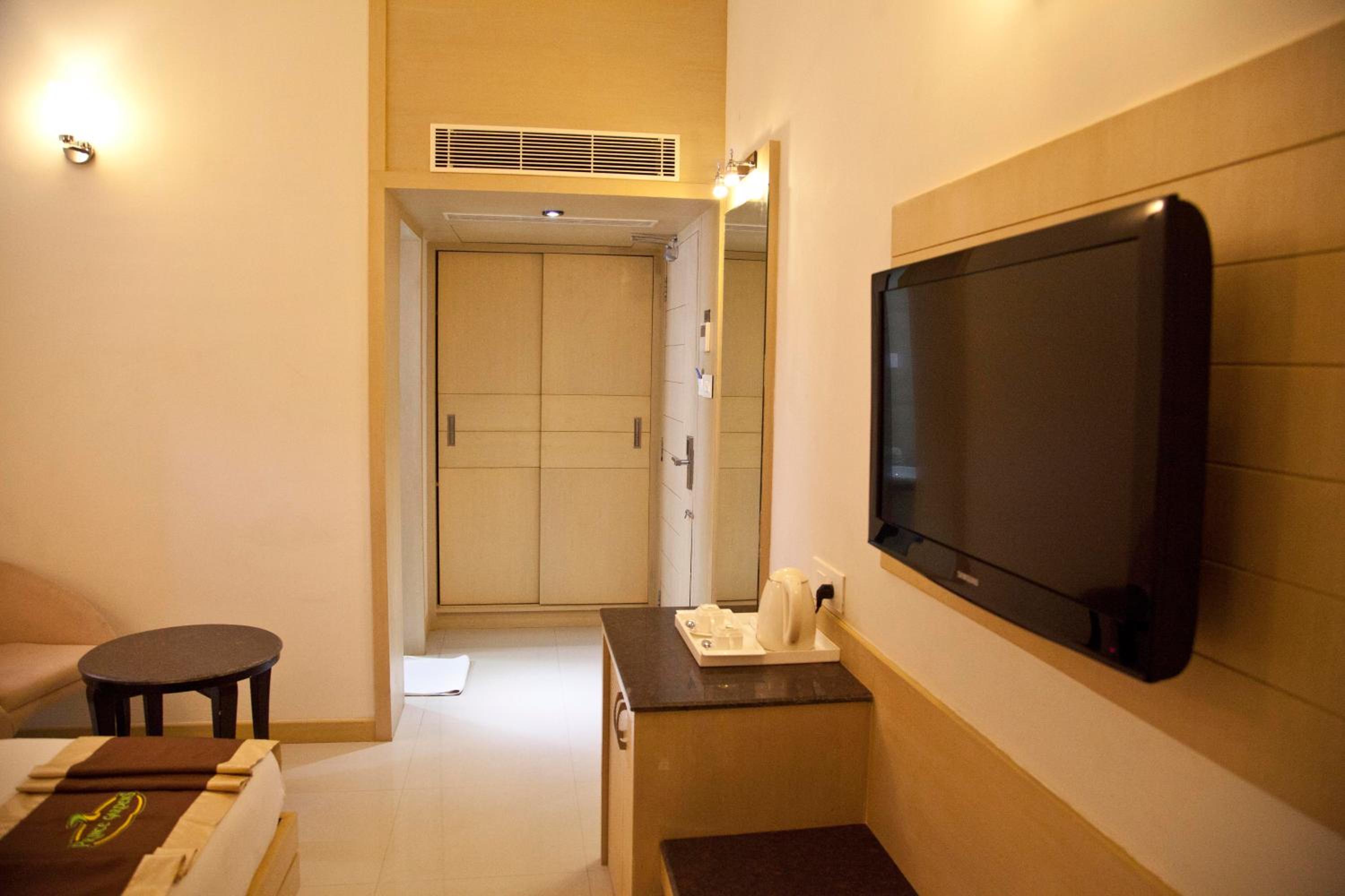 Deluxe Single Room photo 3