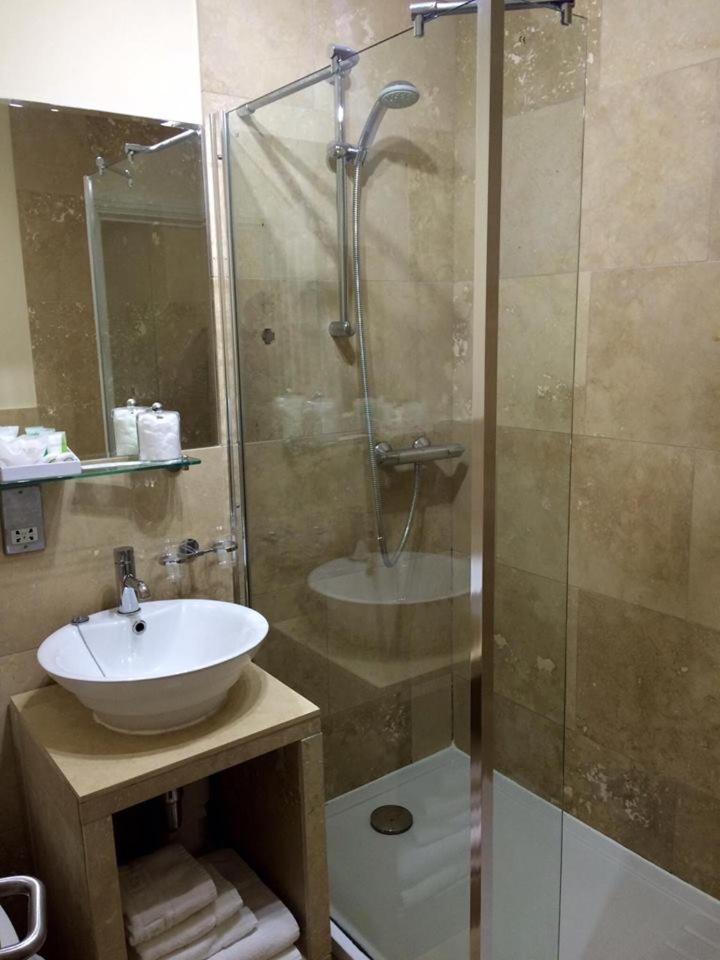 Luxury Double or Twin Room - Photo 2