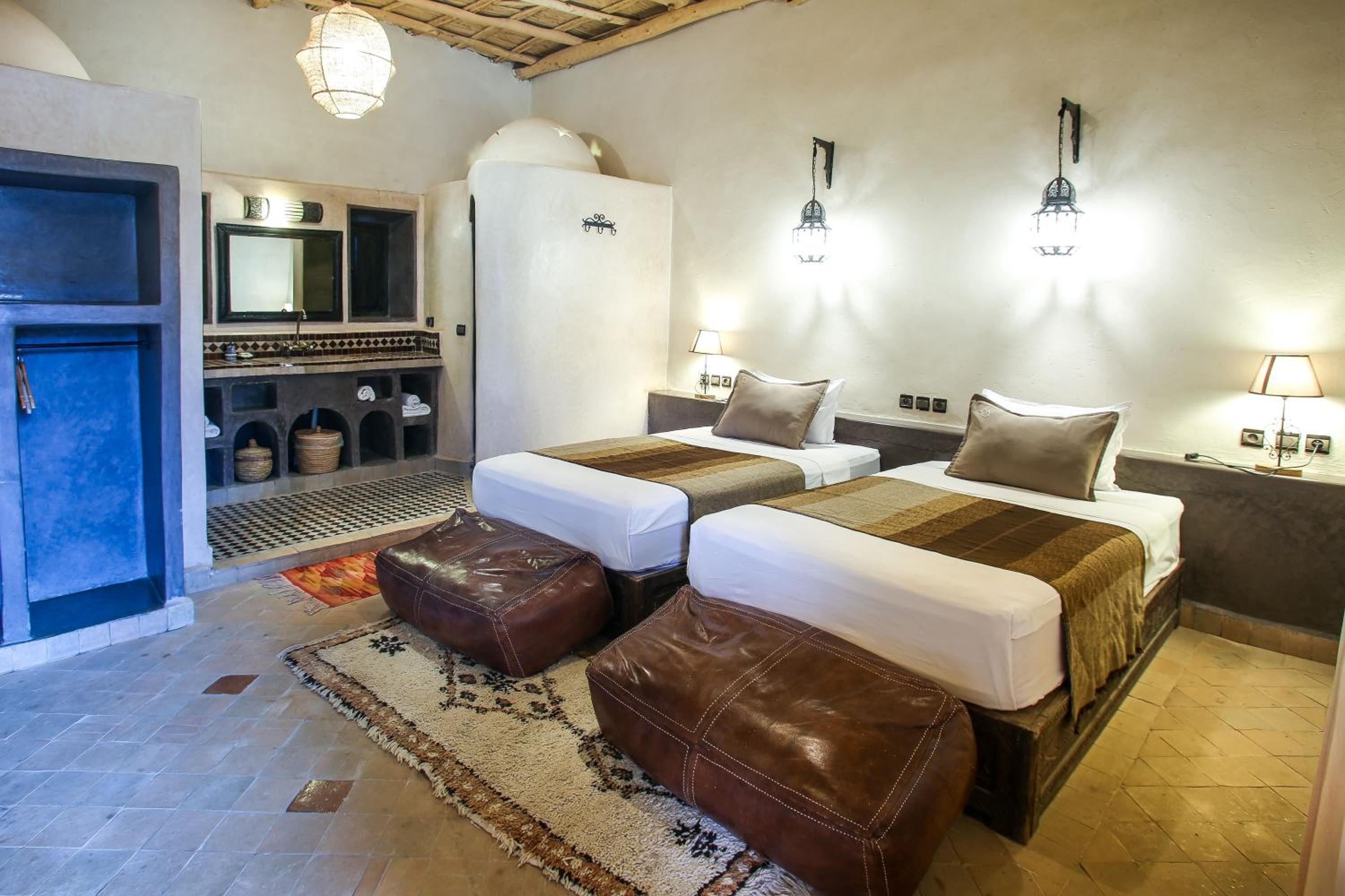 Double or Twin Room - Photo 8
