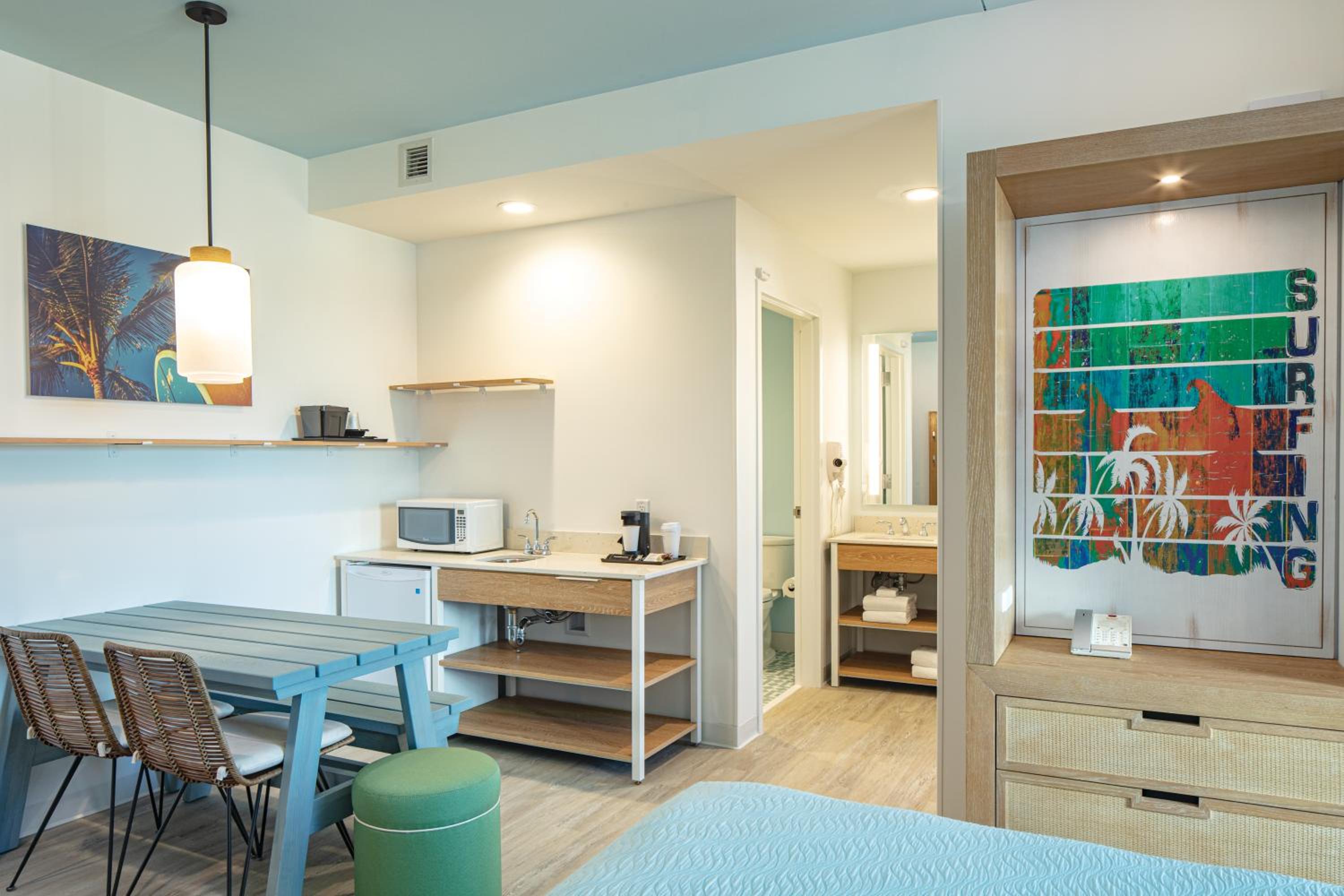 Two-Bedroom Suite Pool View Hearing Accessible (Includes Early Park Admission*)