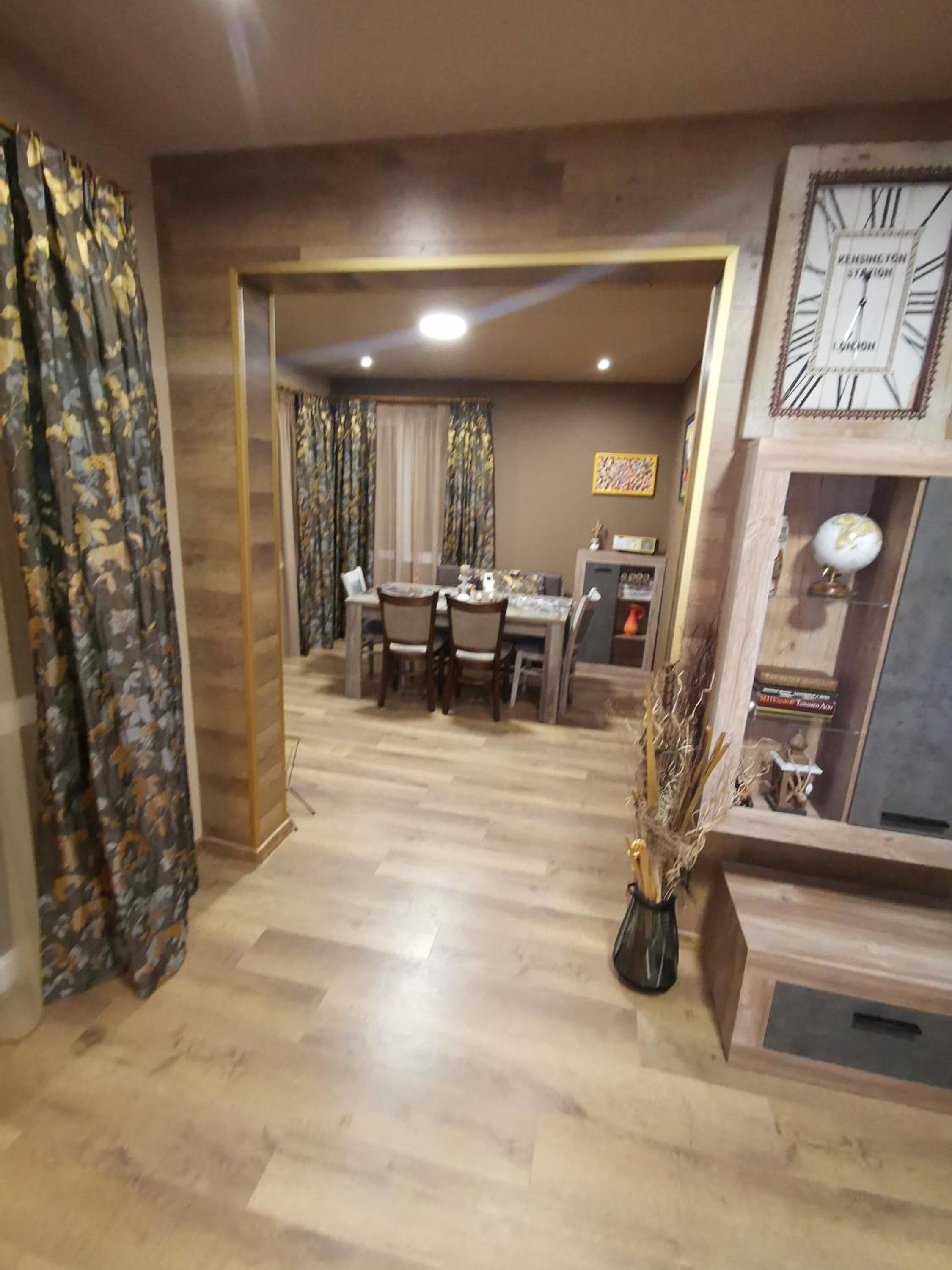 Three-Bedroom Apartment - Photo 8