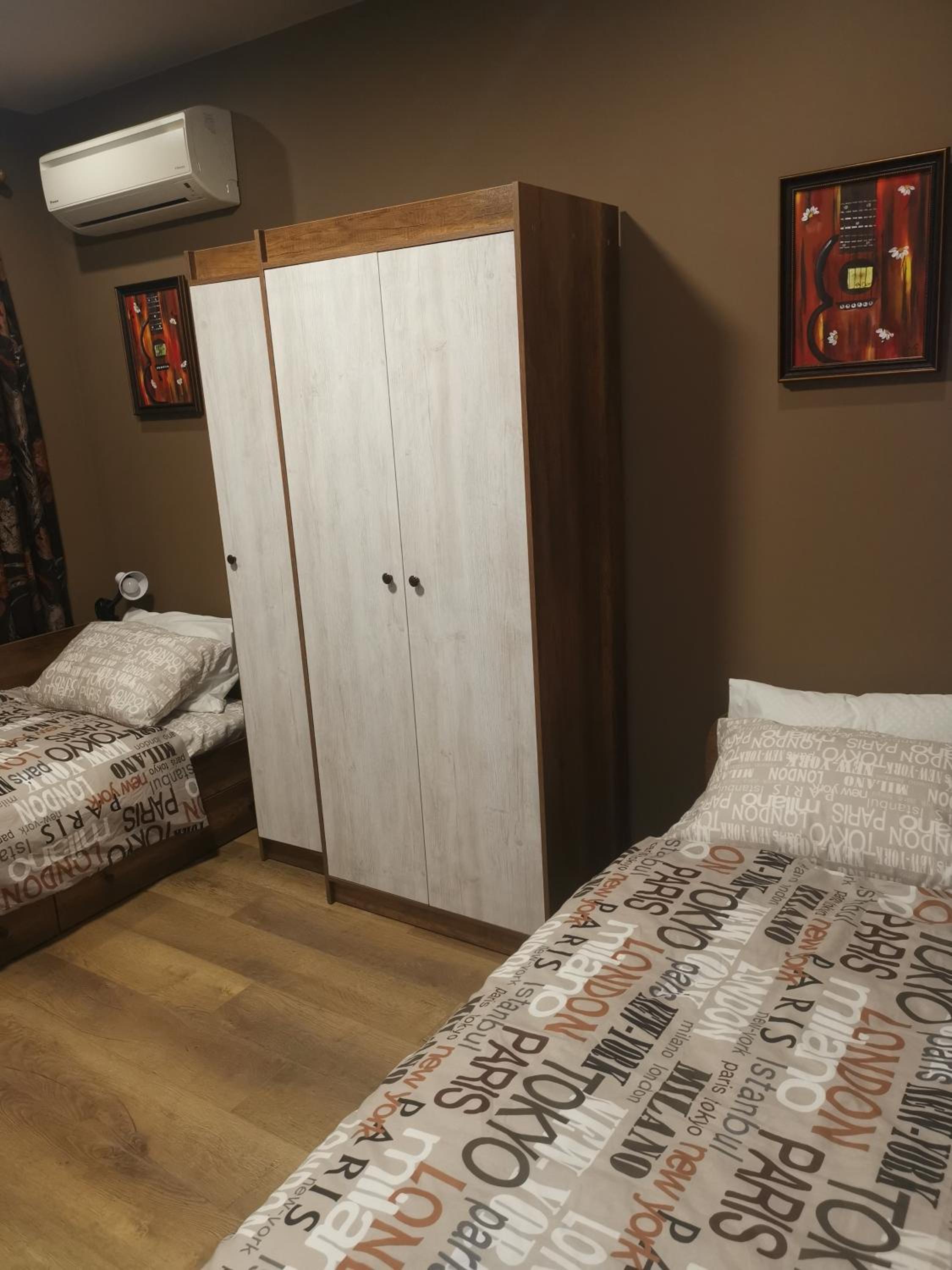Three-Bedroom Apartment - Photo 15