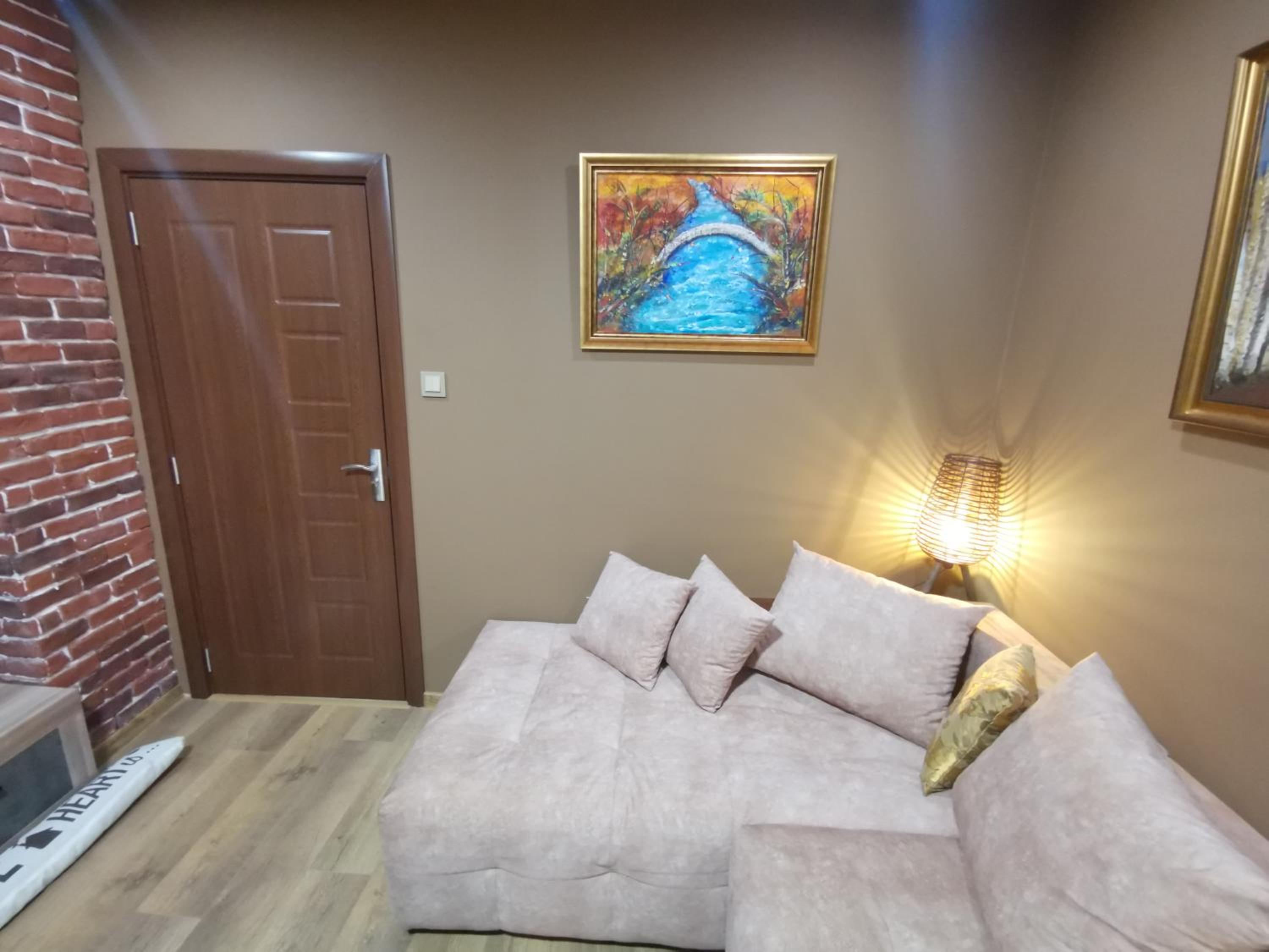 Three-Bedroom Apartment - Photo 47