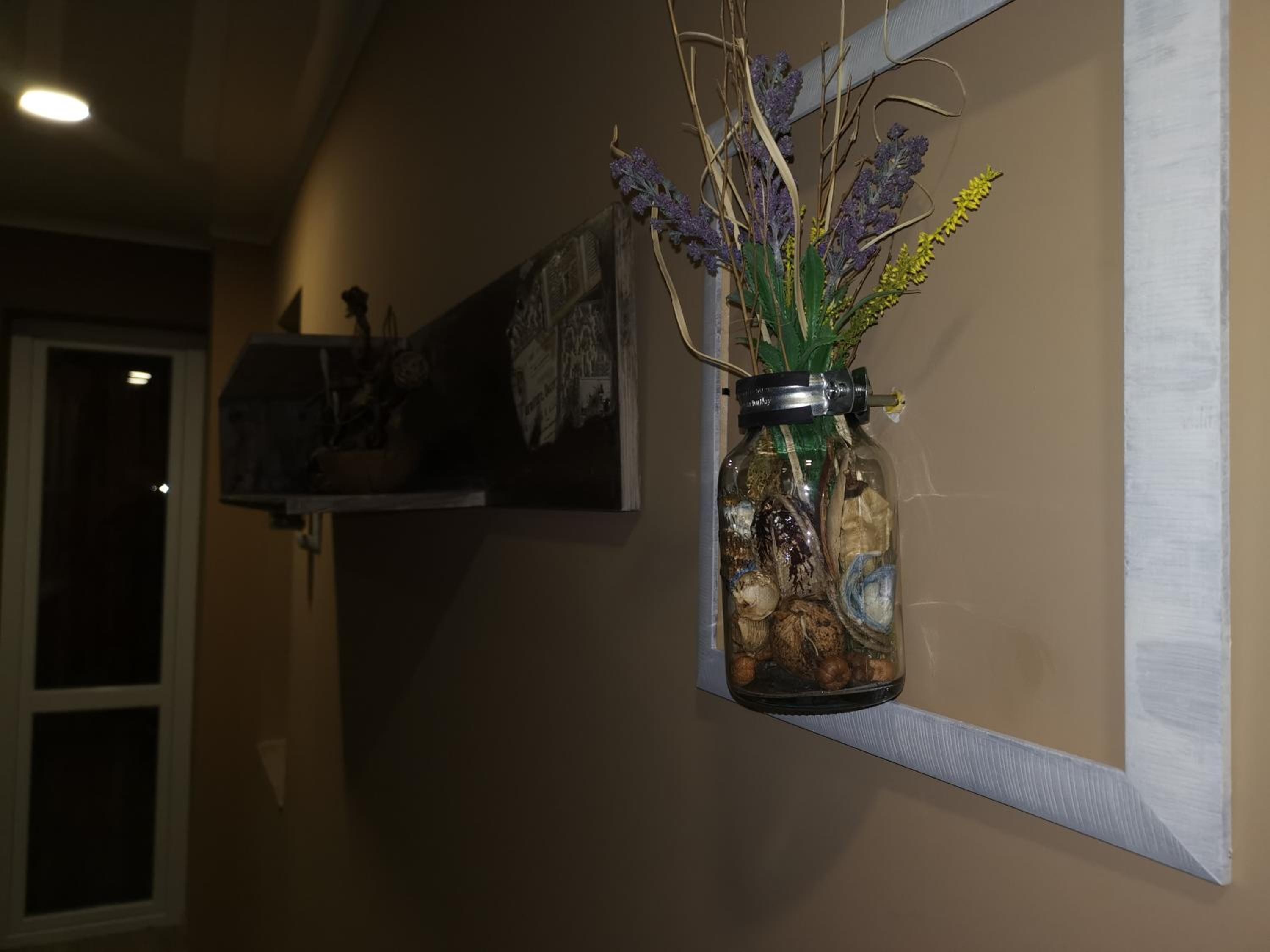 Three-Bedroom Apartment - Photo 31