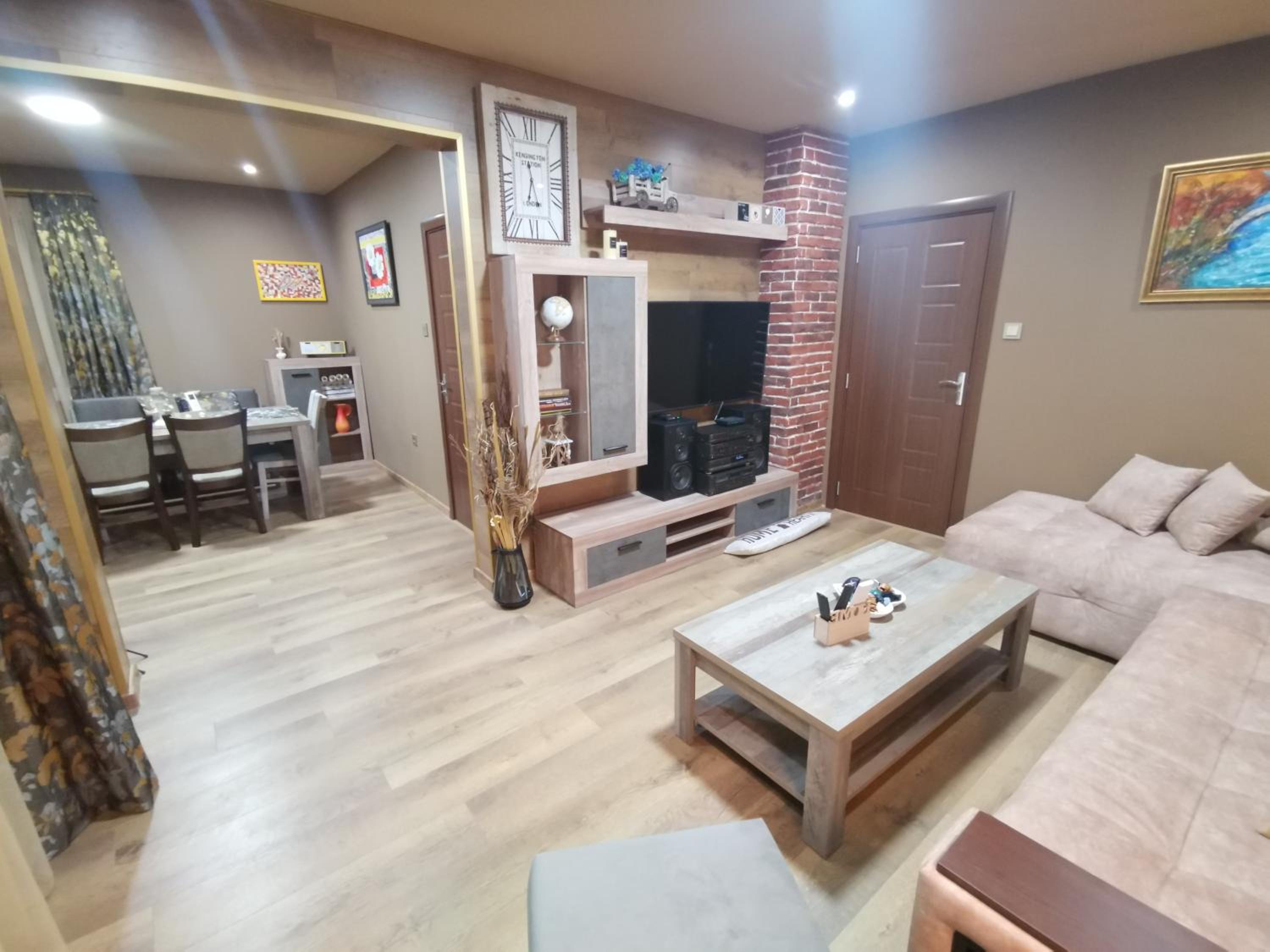 Three-Bedroom Apartment - Photo 34