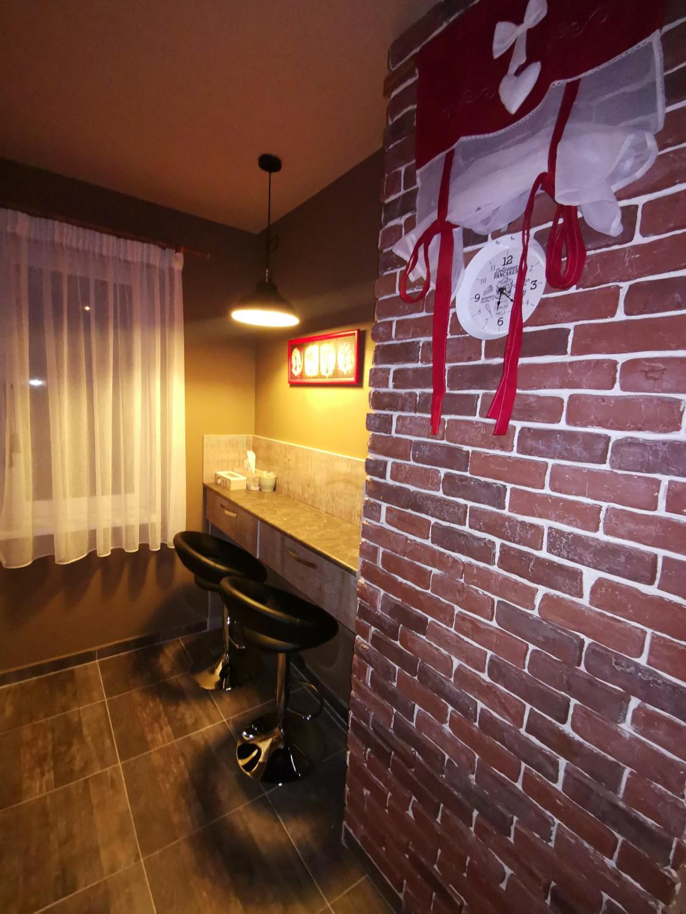 Three-Bedroom Apartment - Photo 37