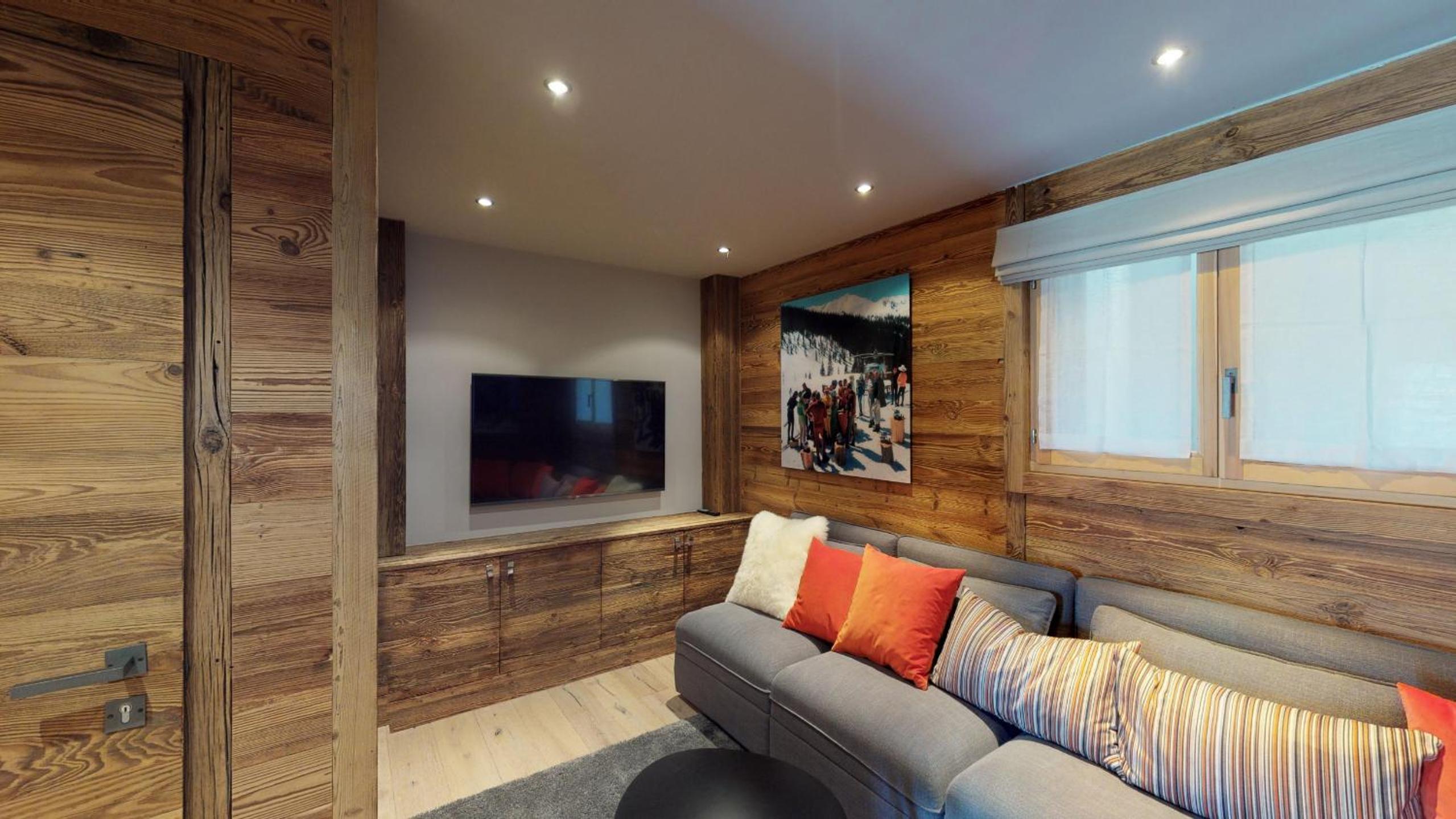 Superior Chalet photo 2