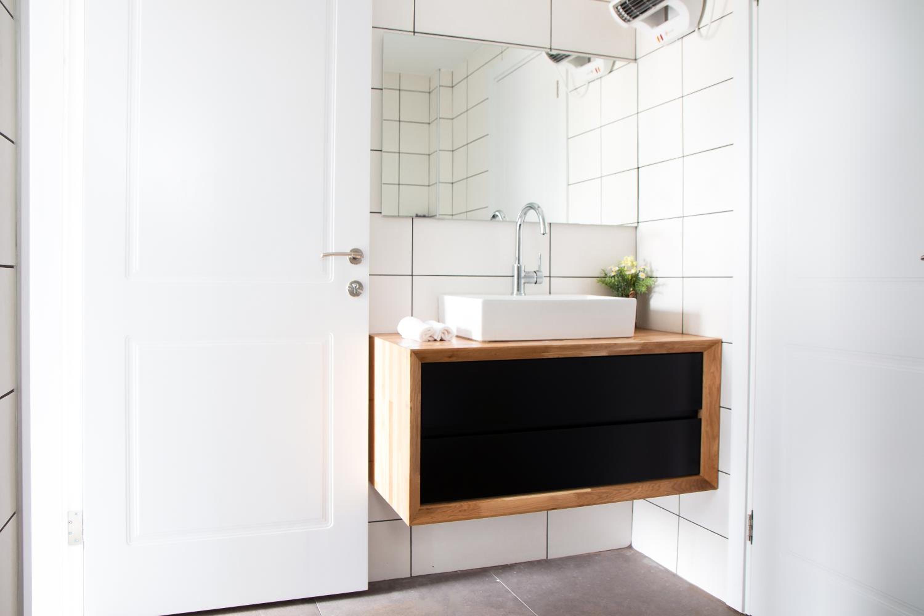 Quadruple Room with Private Bathroom photo 1