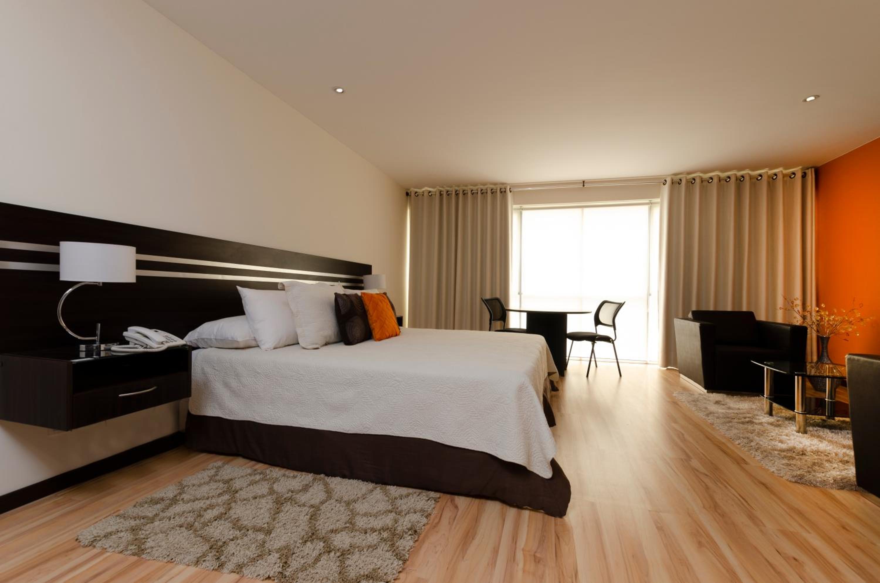 Deluxe Double or Twin Room photo 1