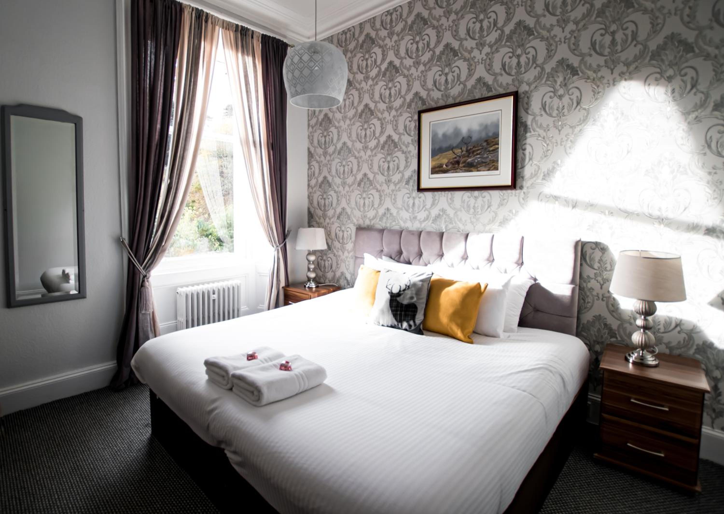 Double or Twin Room - Photo 15