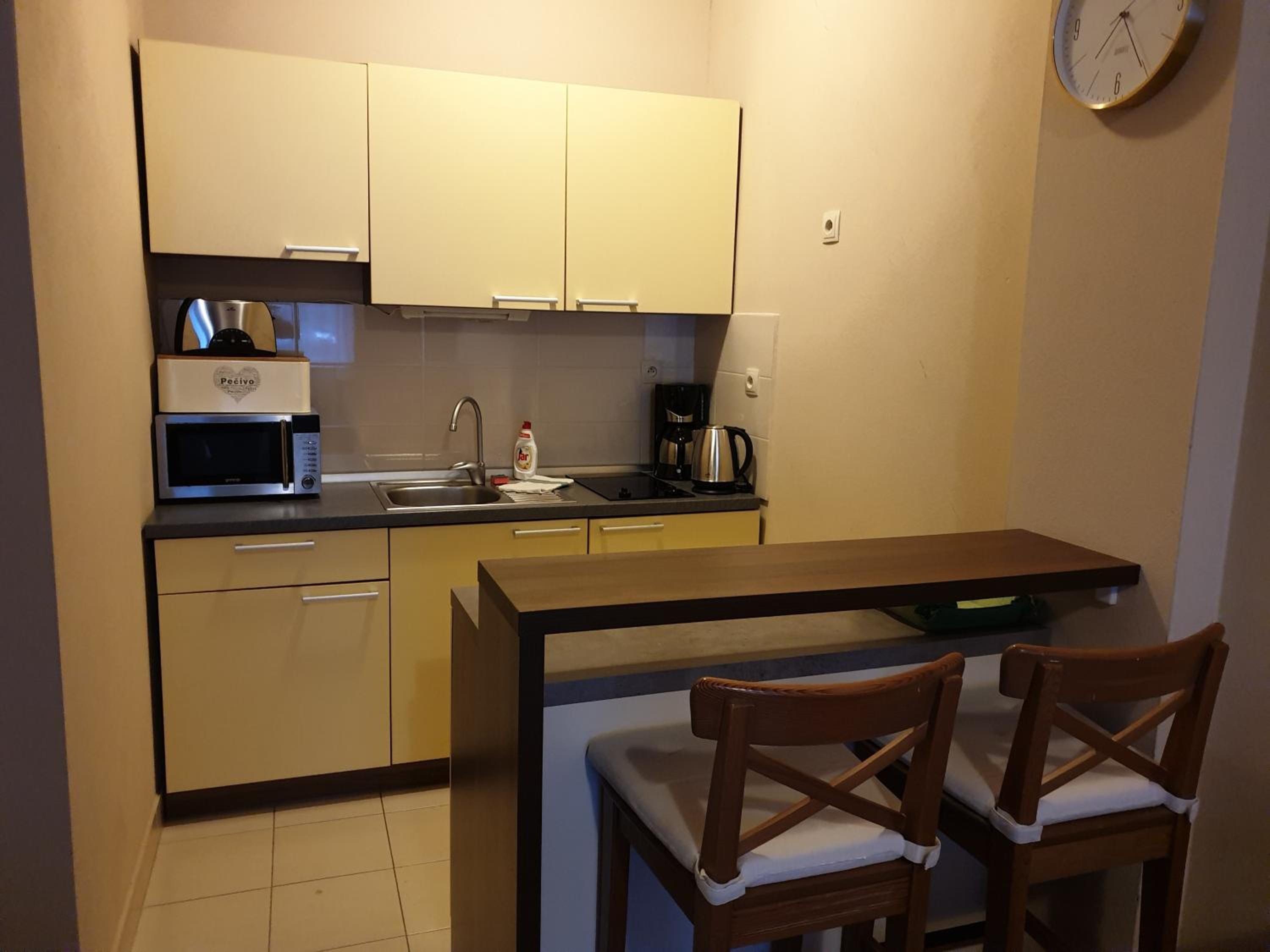 Apartment - Photo 3
