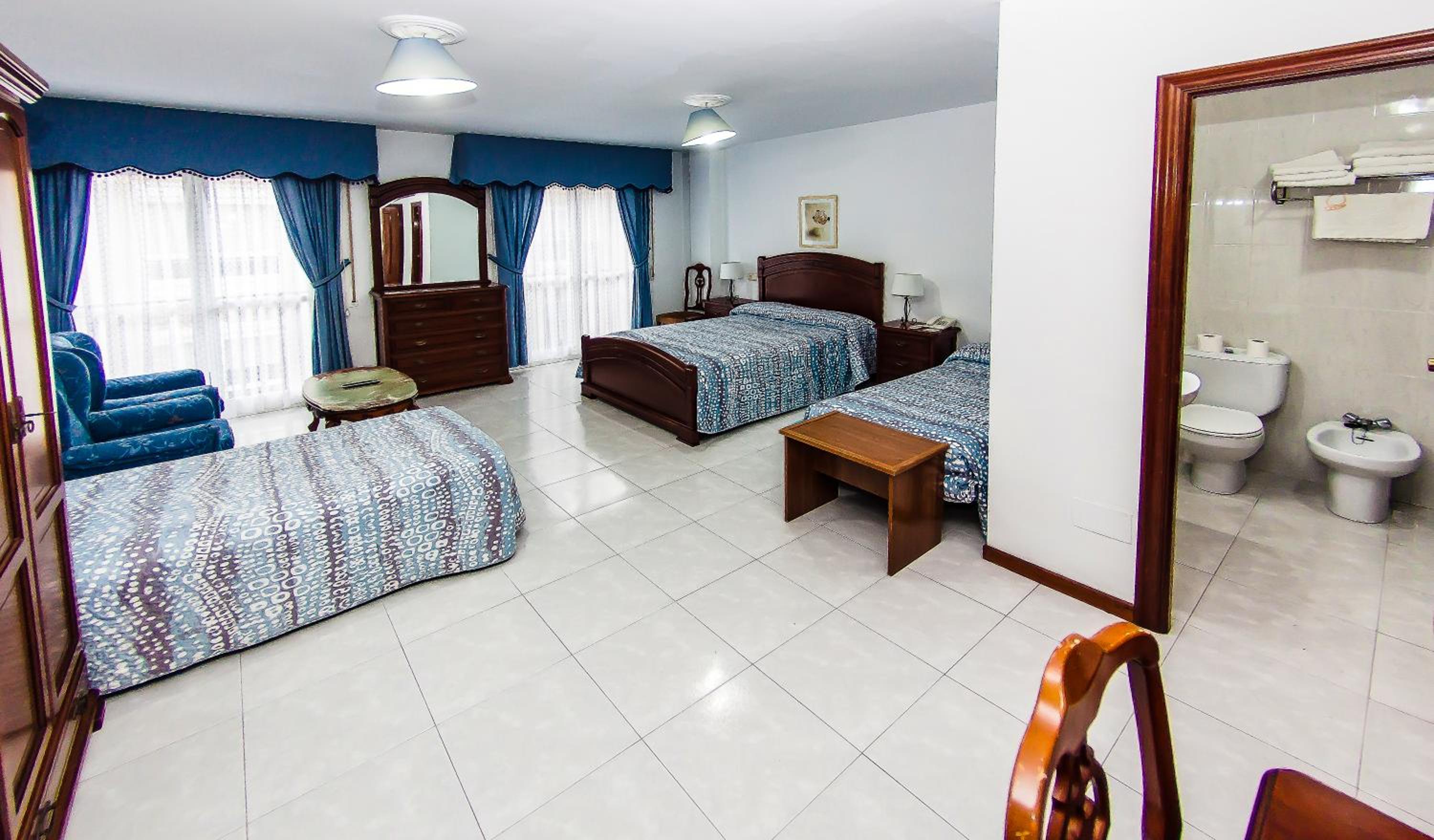 Triple Room - Photo 6