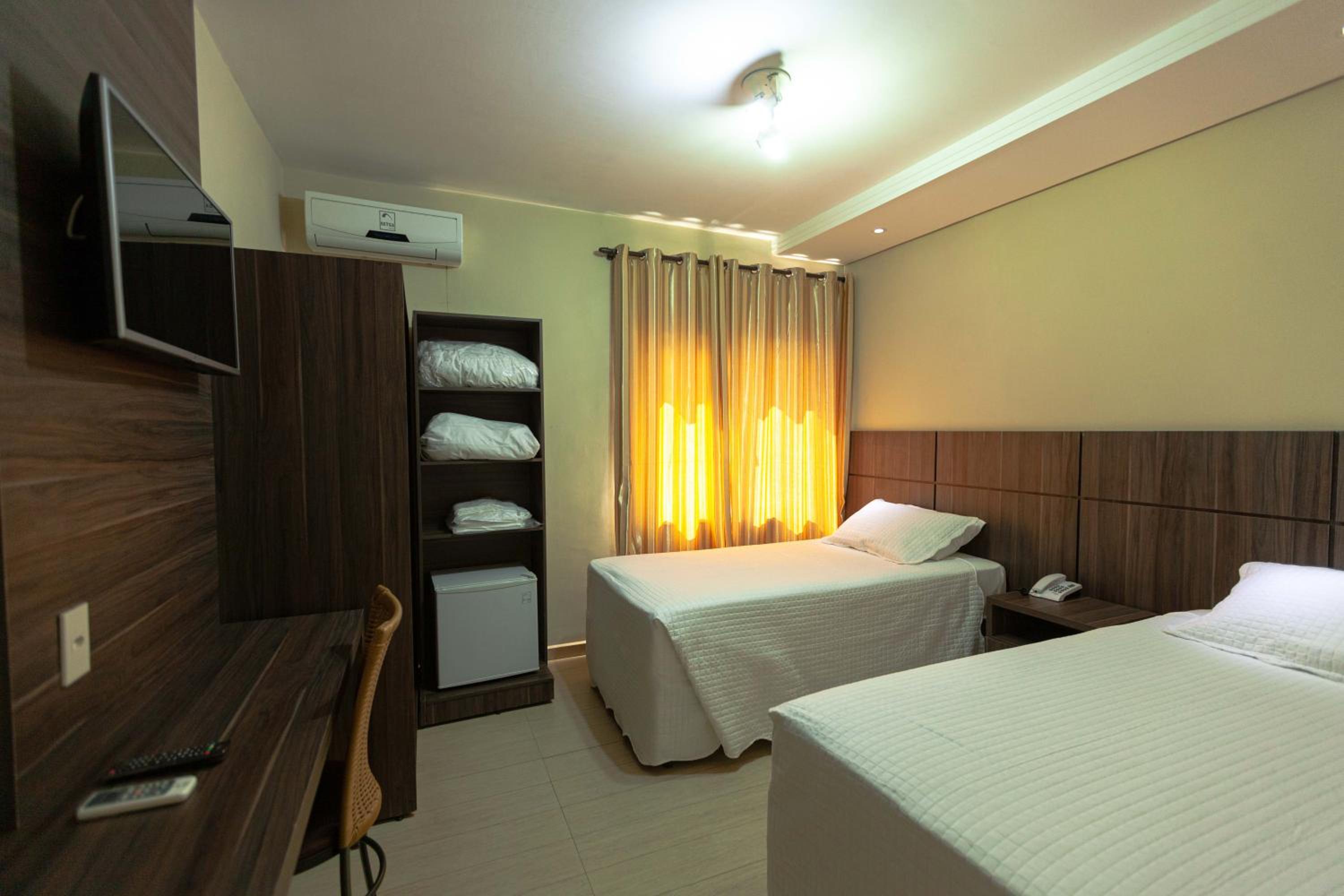 Superior Twin Room - Photo 2