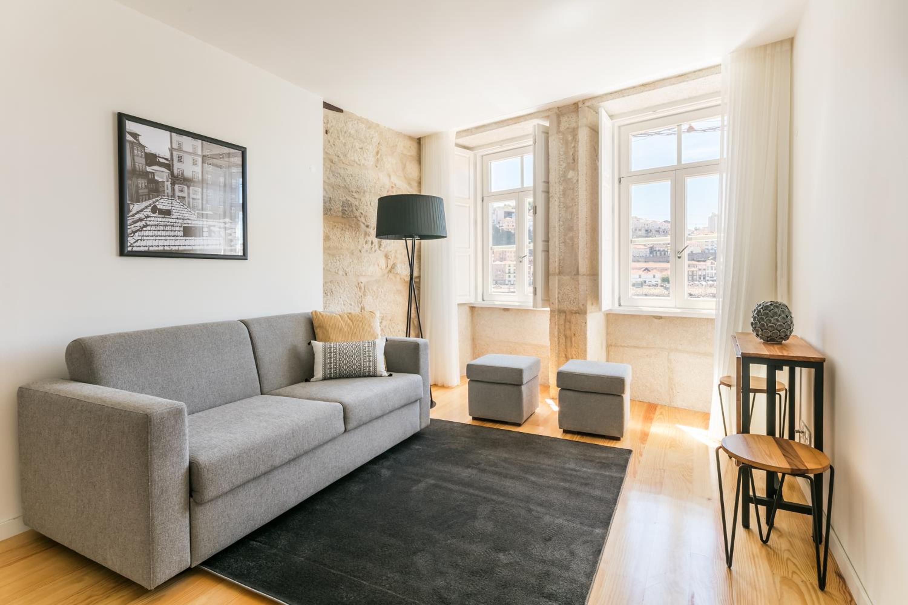 Two Bedroom Apartment with River View and Balcony - Adjacent Building thumbnail 5