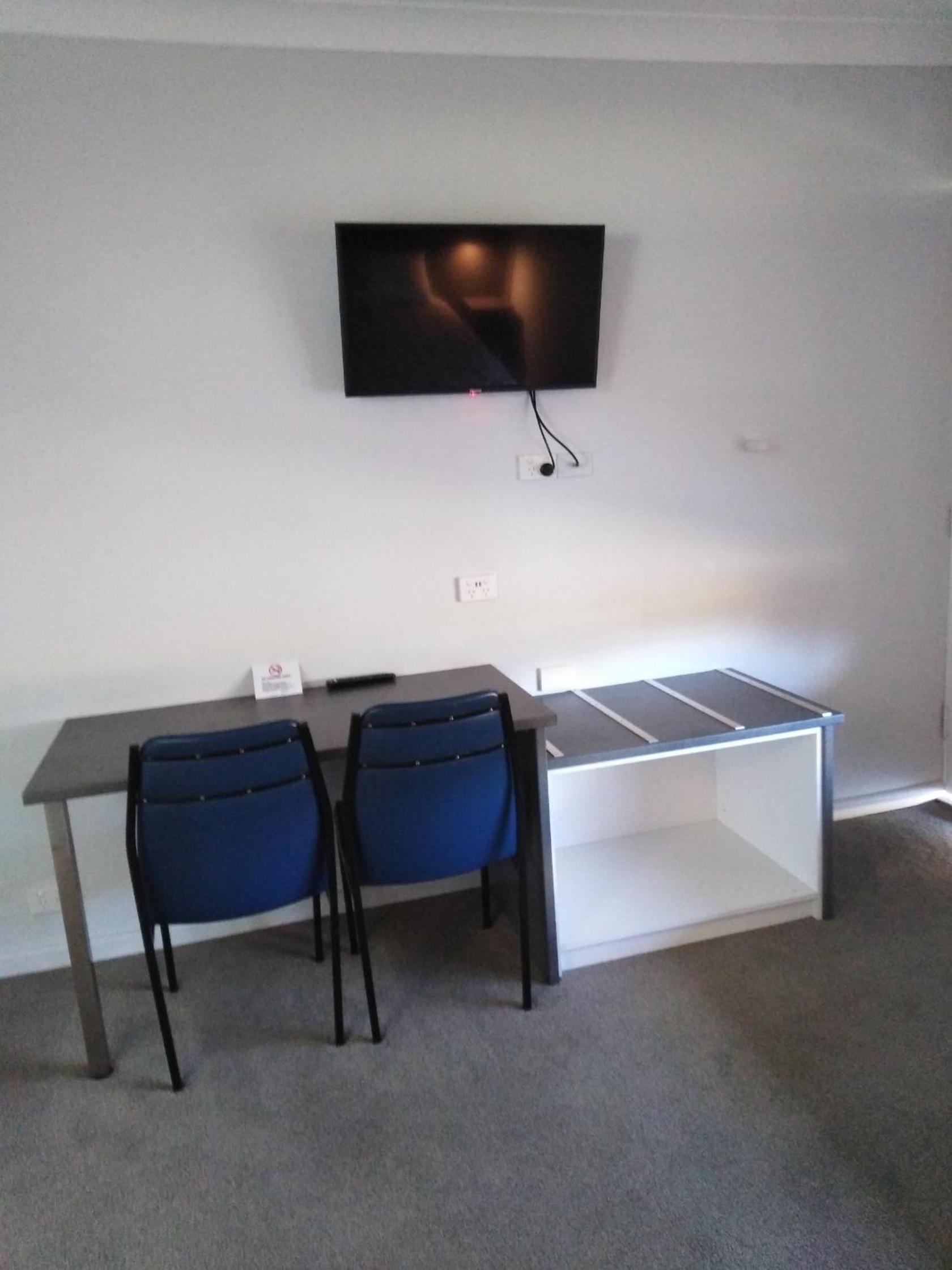 Queen Suite photo 3