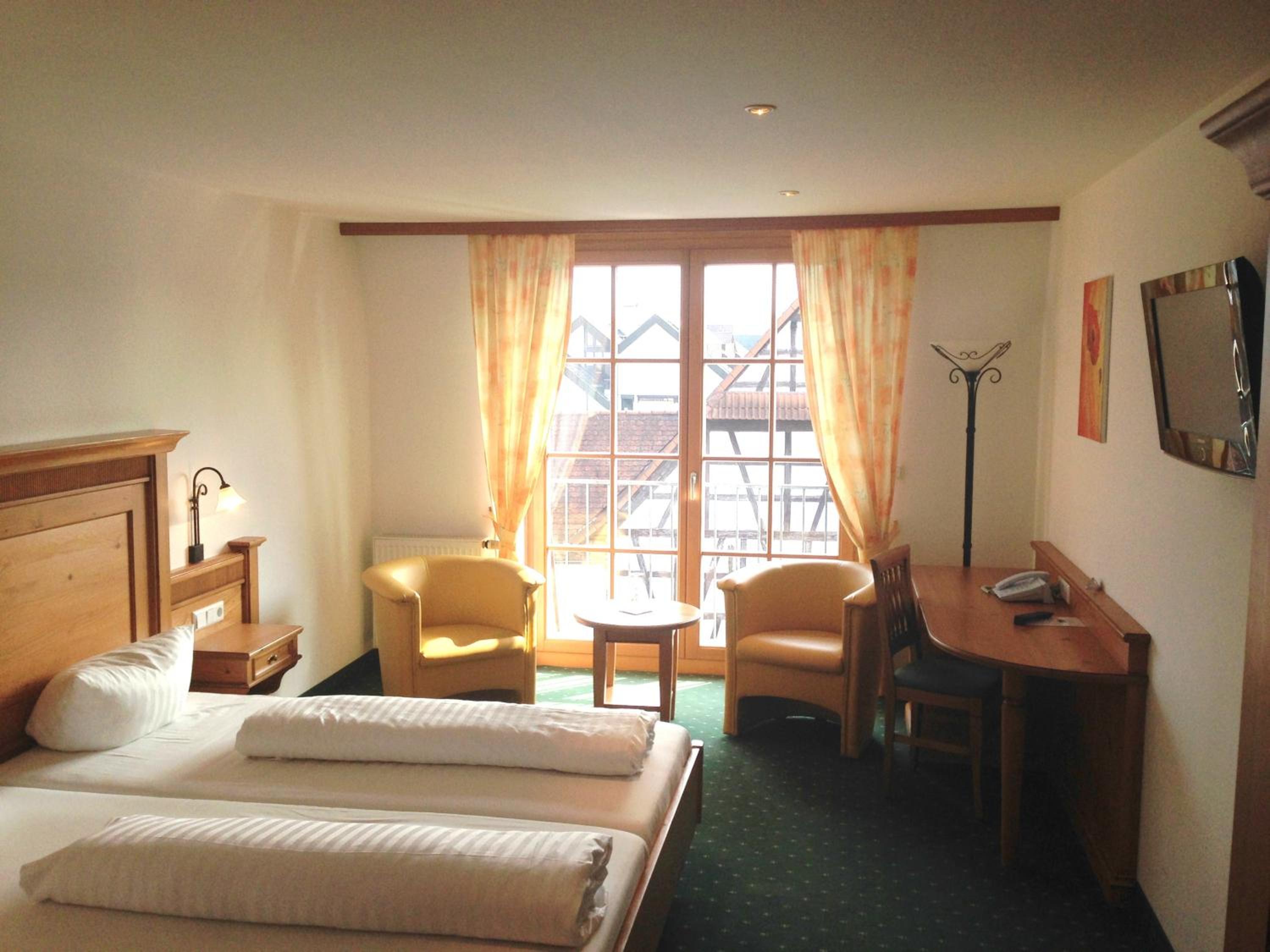 Triple Room - Photo 6
