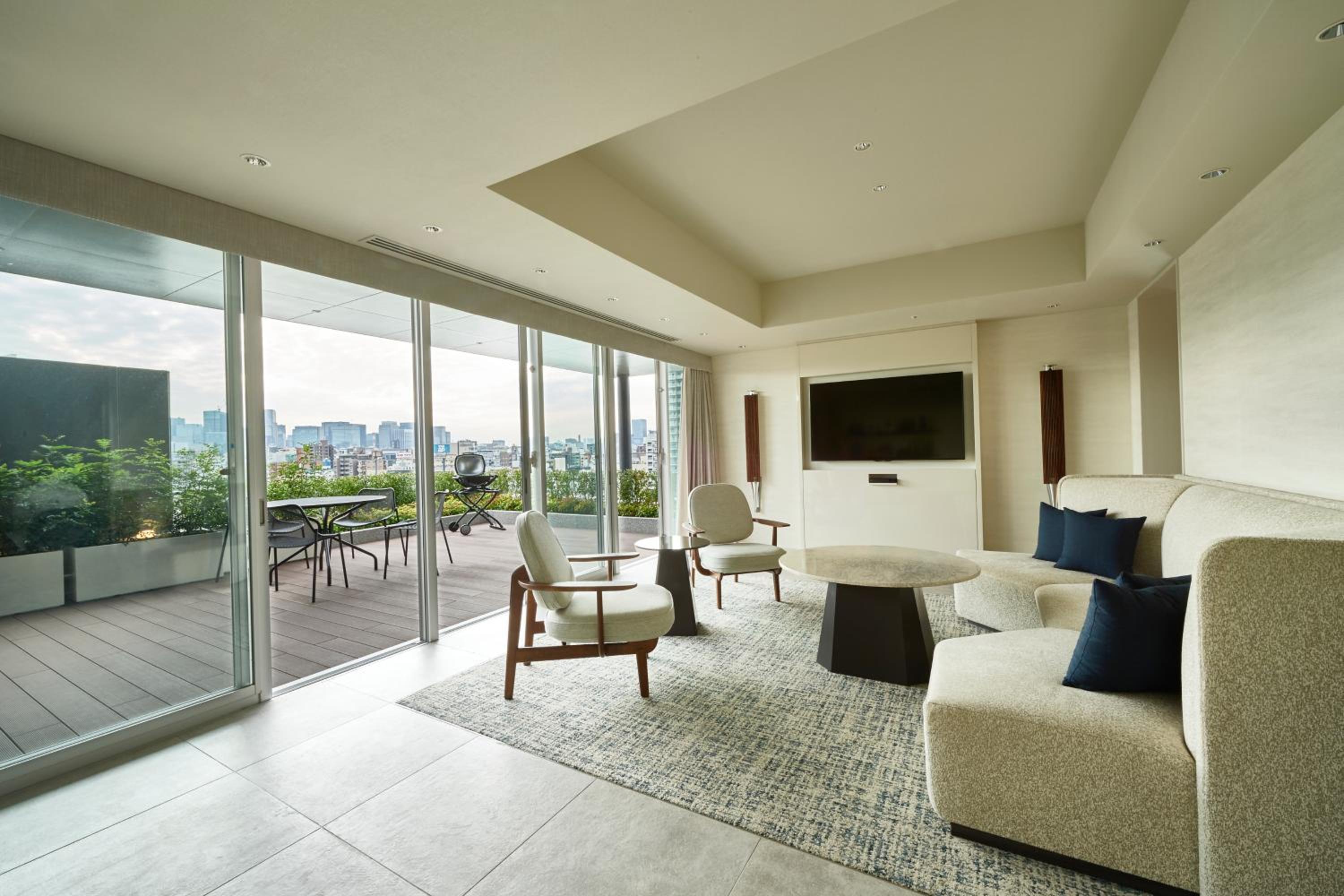 Suite with Terrace and View - Top Floor - Non-Smoking