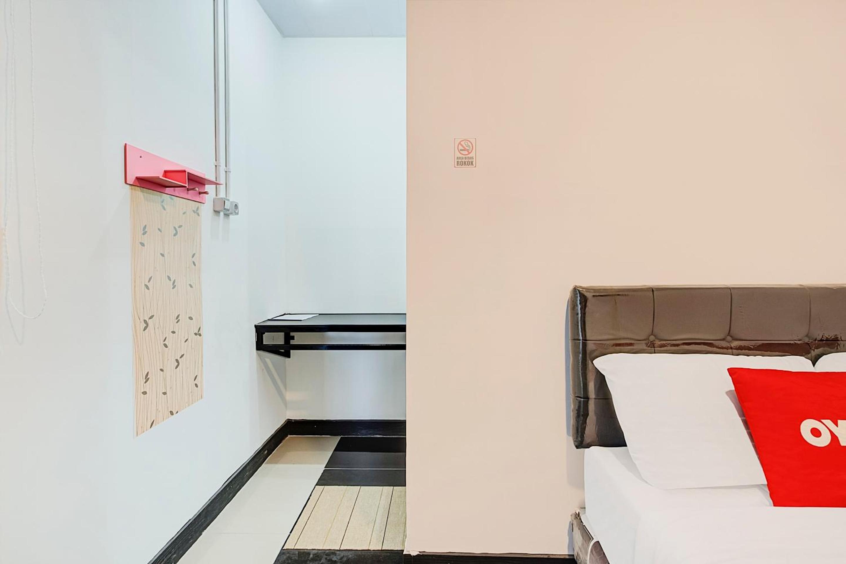 Deluxe Double Room - Photo 5