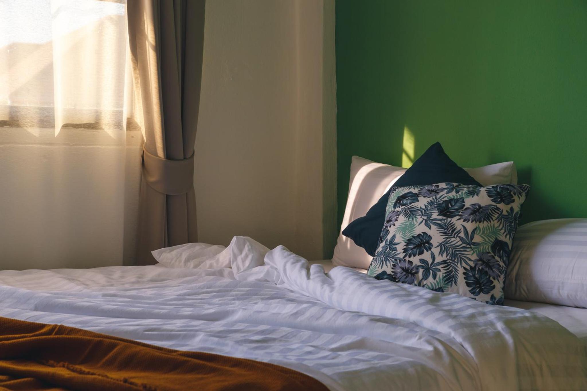 Double Room with Garden View - Photo 9