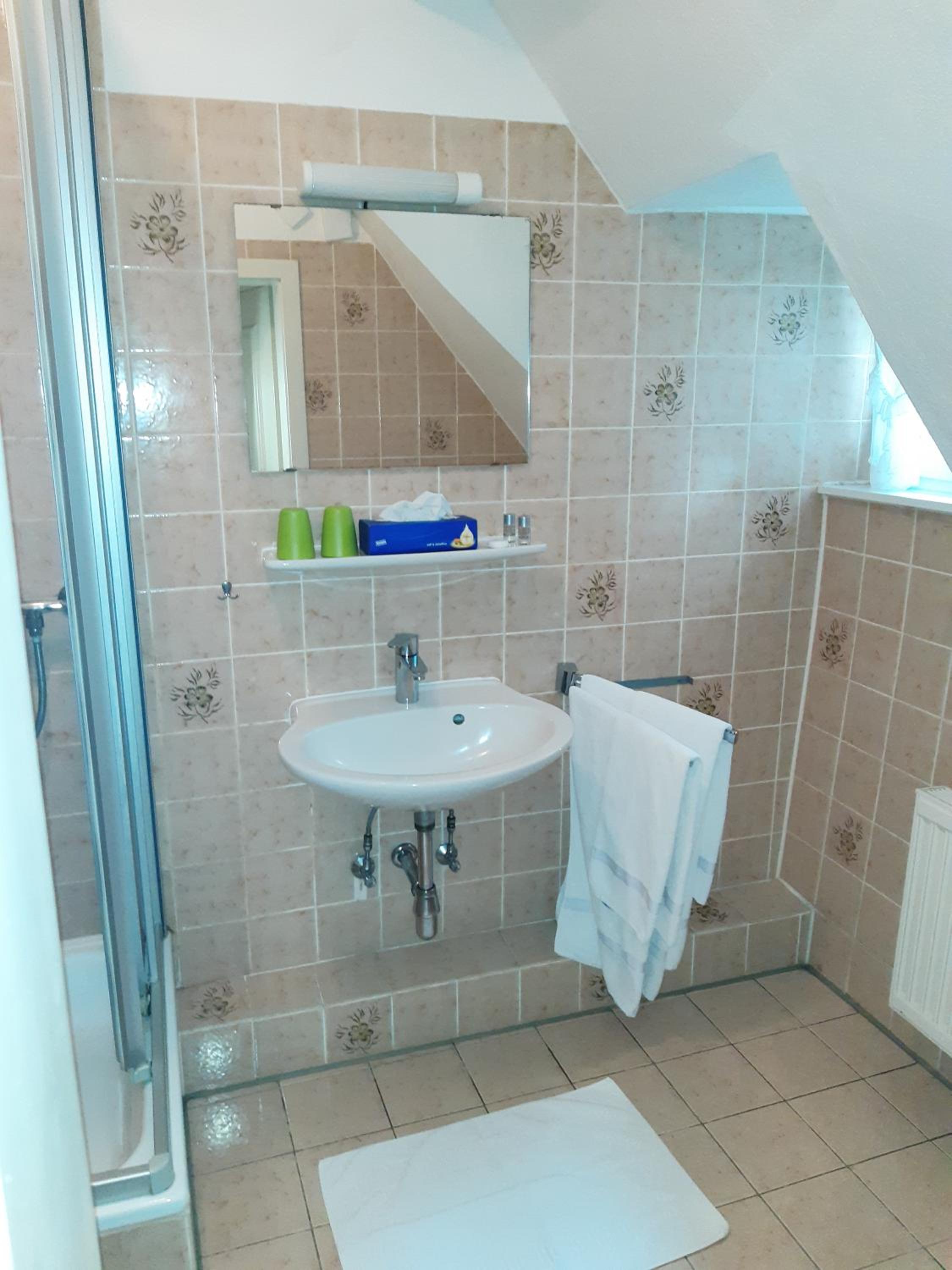 Double Room - Photo 3