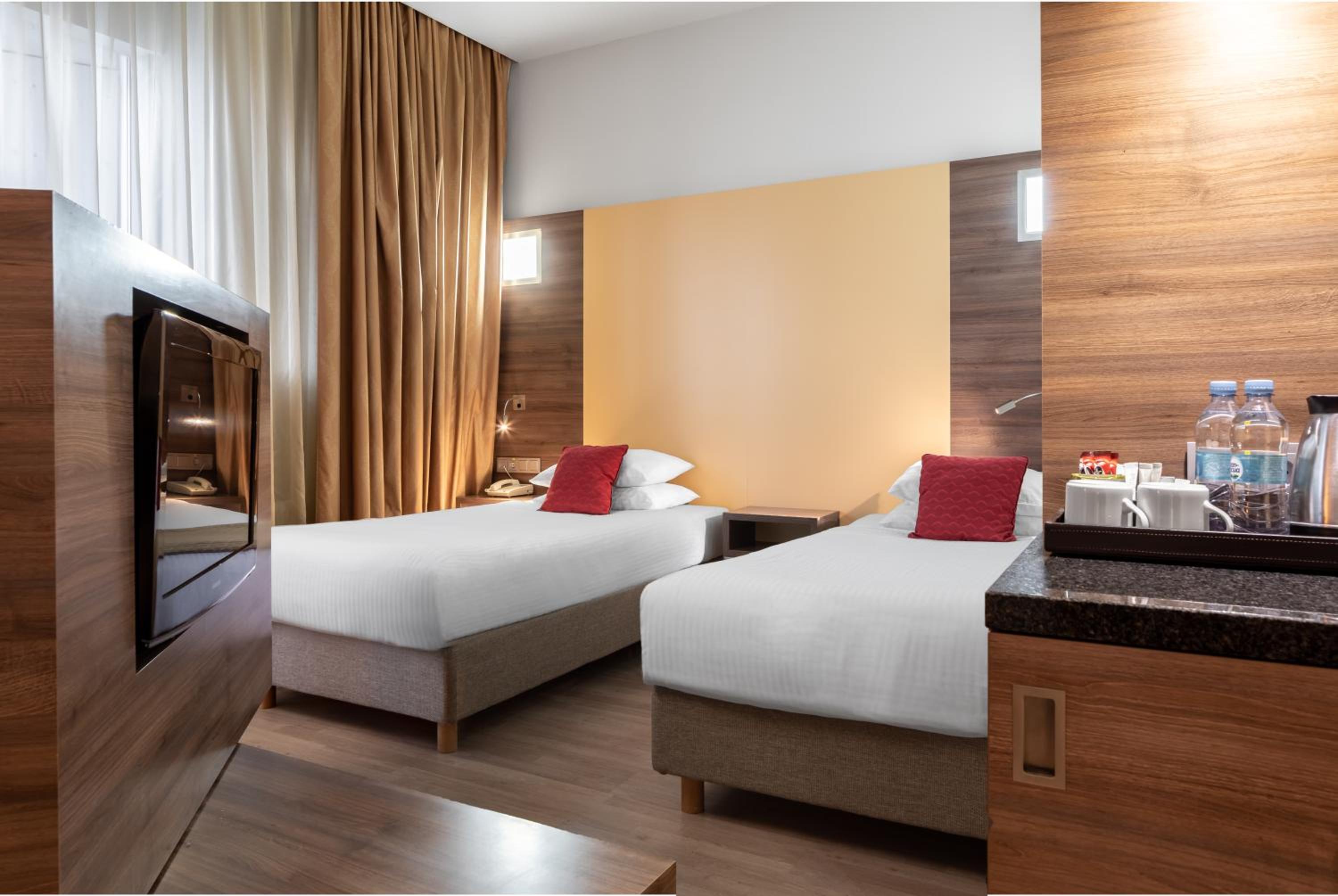 Superior Twin Room photo 3