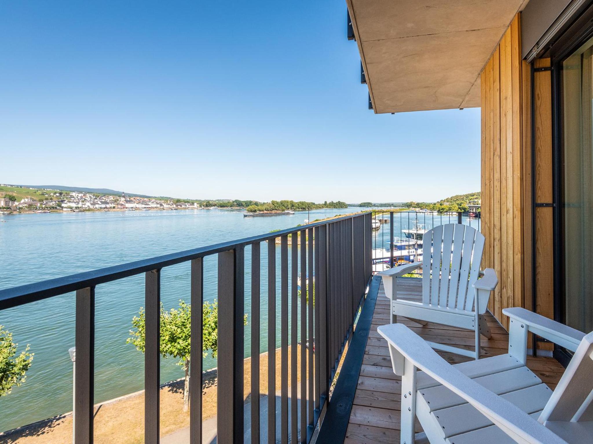 River Front Mini Suite - Photo 5
