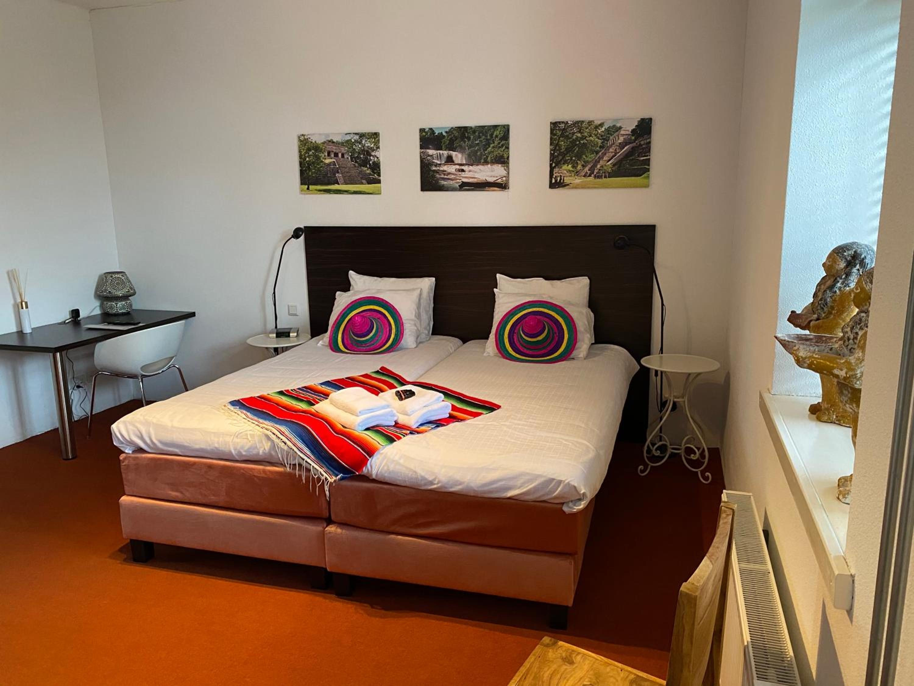Twin Room photo 1
