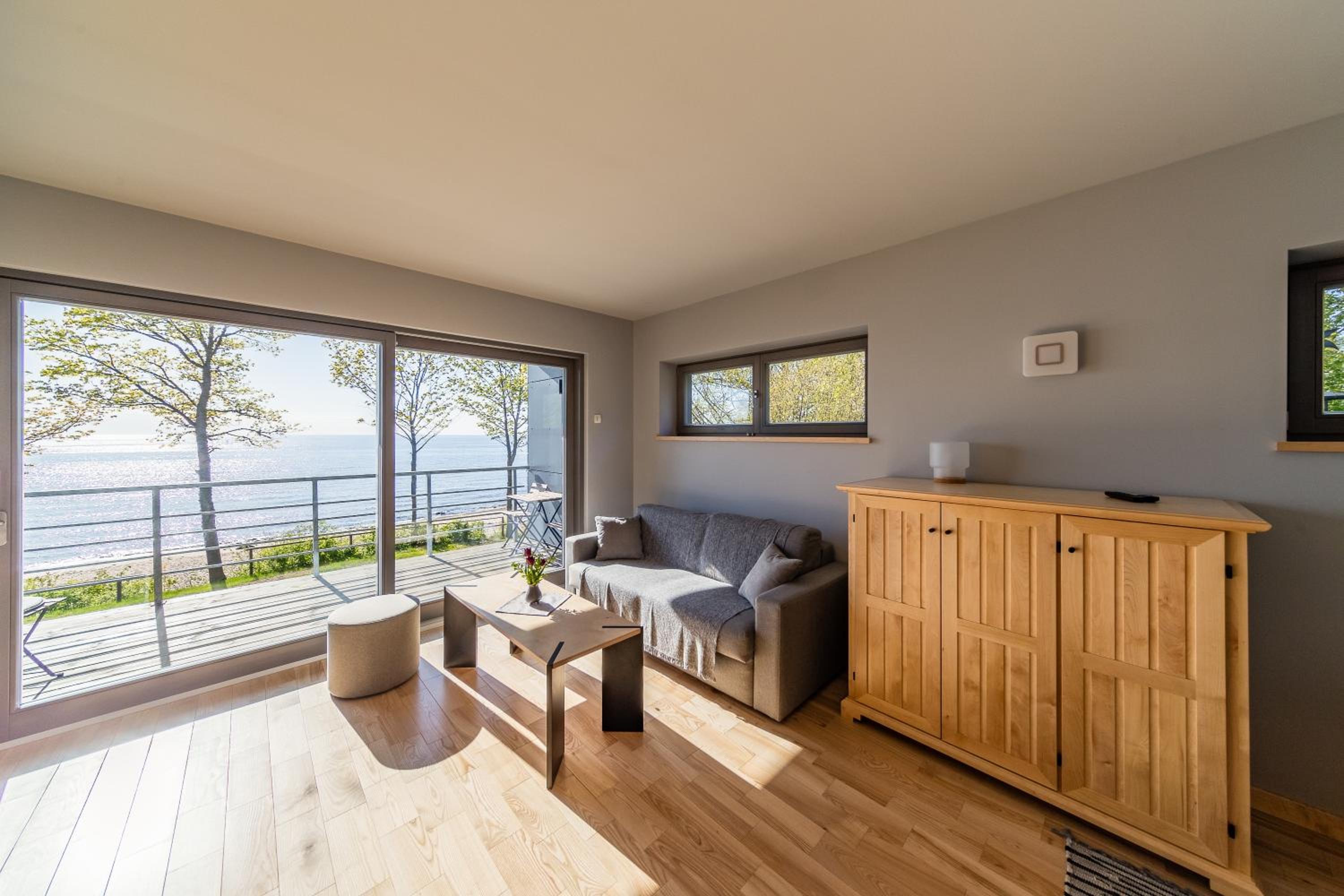 Studio Apartment with Sea View photo 1