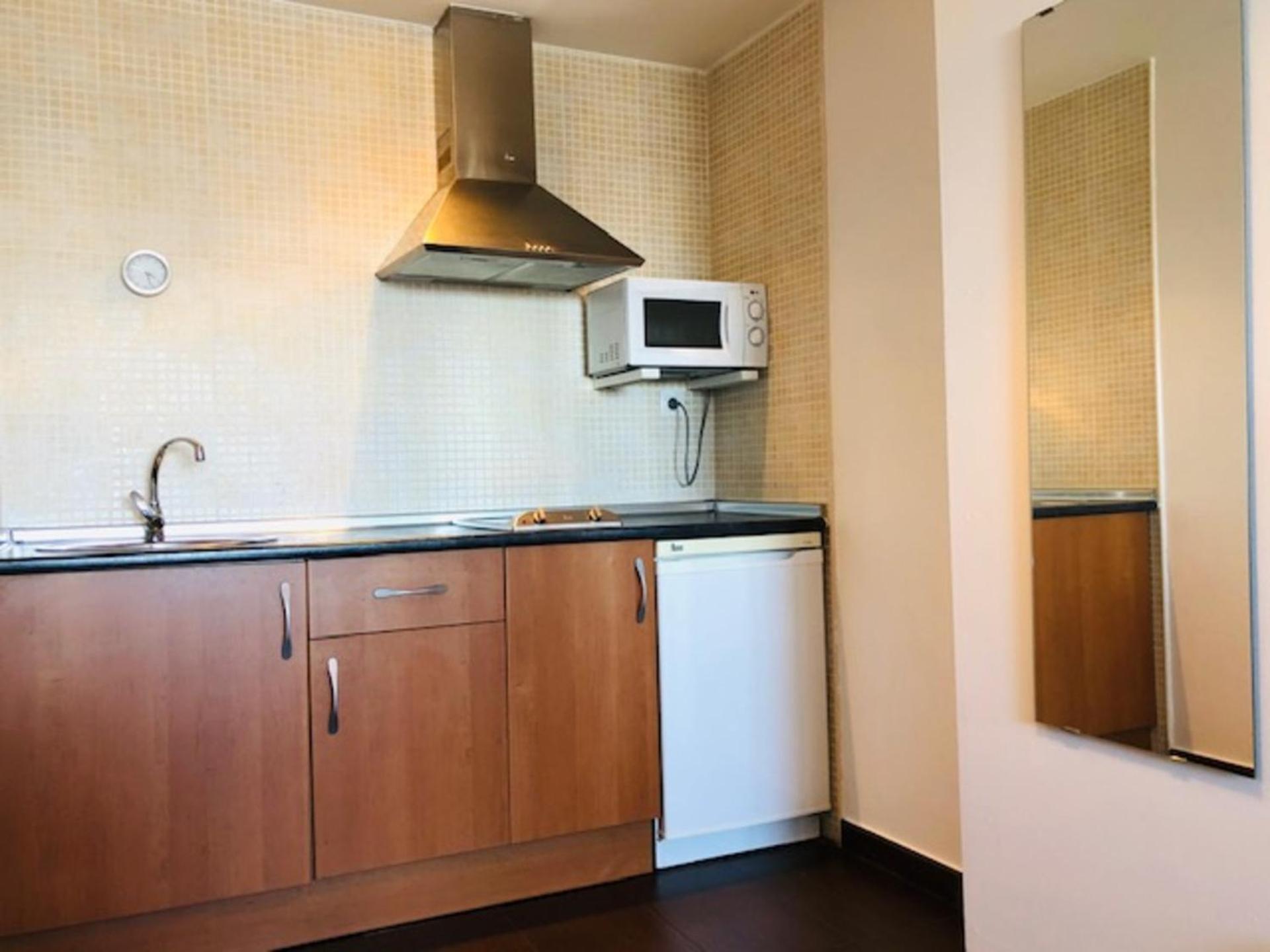 Standard Apartment - Photo 8